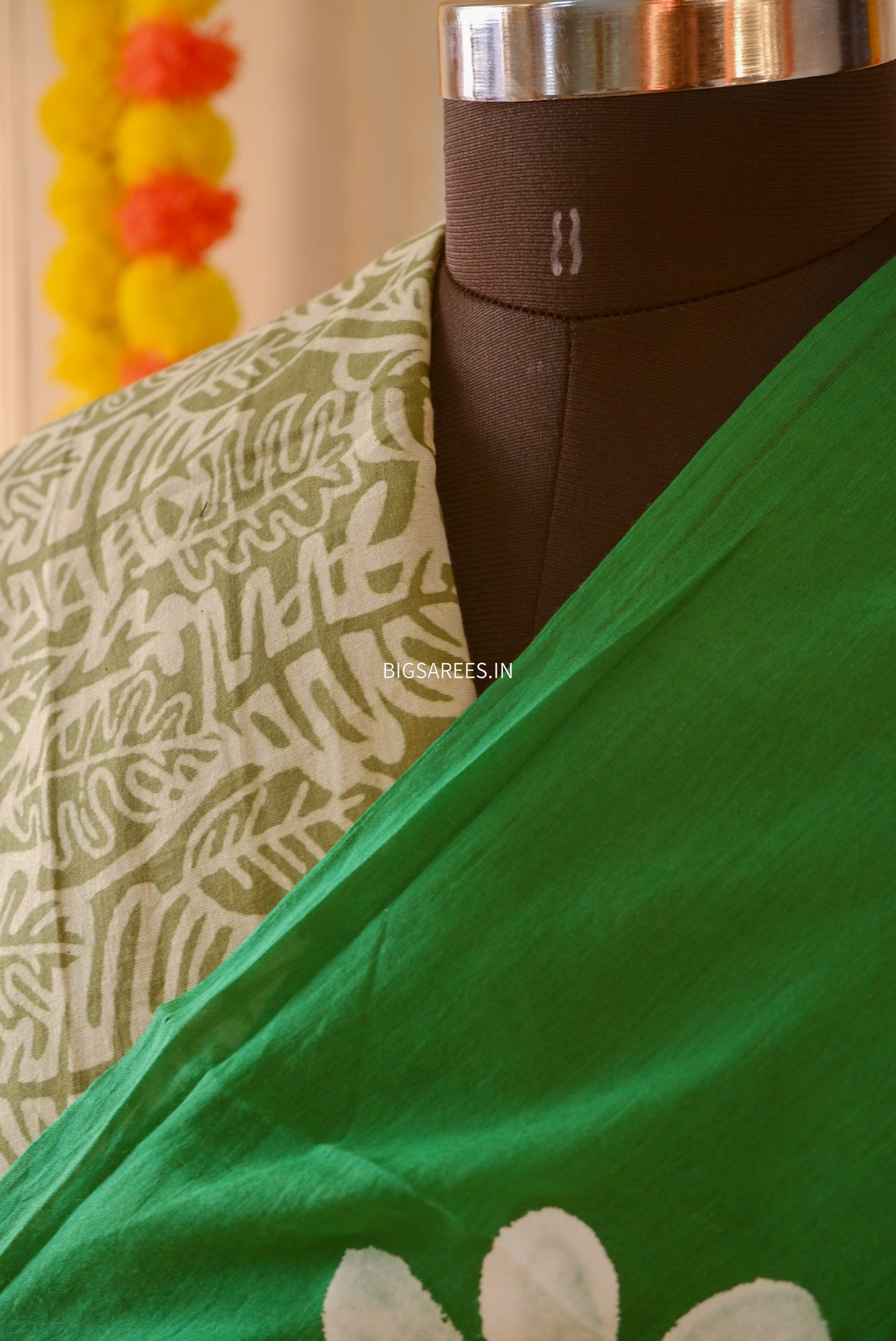 Hand Painted Mul Cotton Saree with Blouse | Green