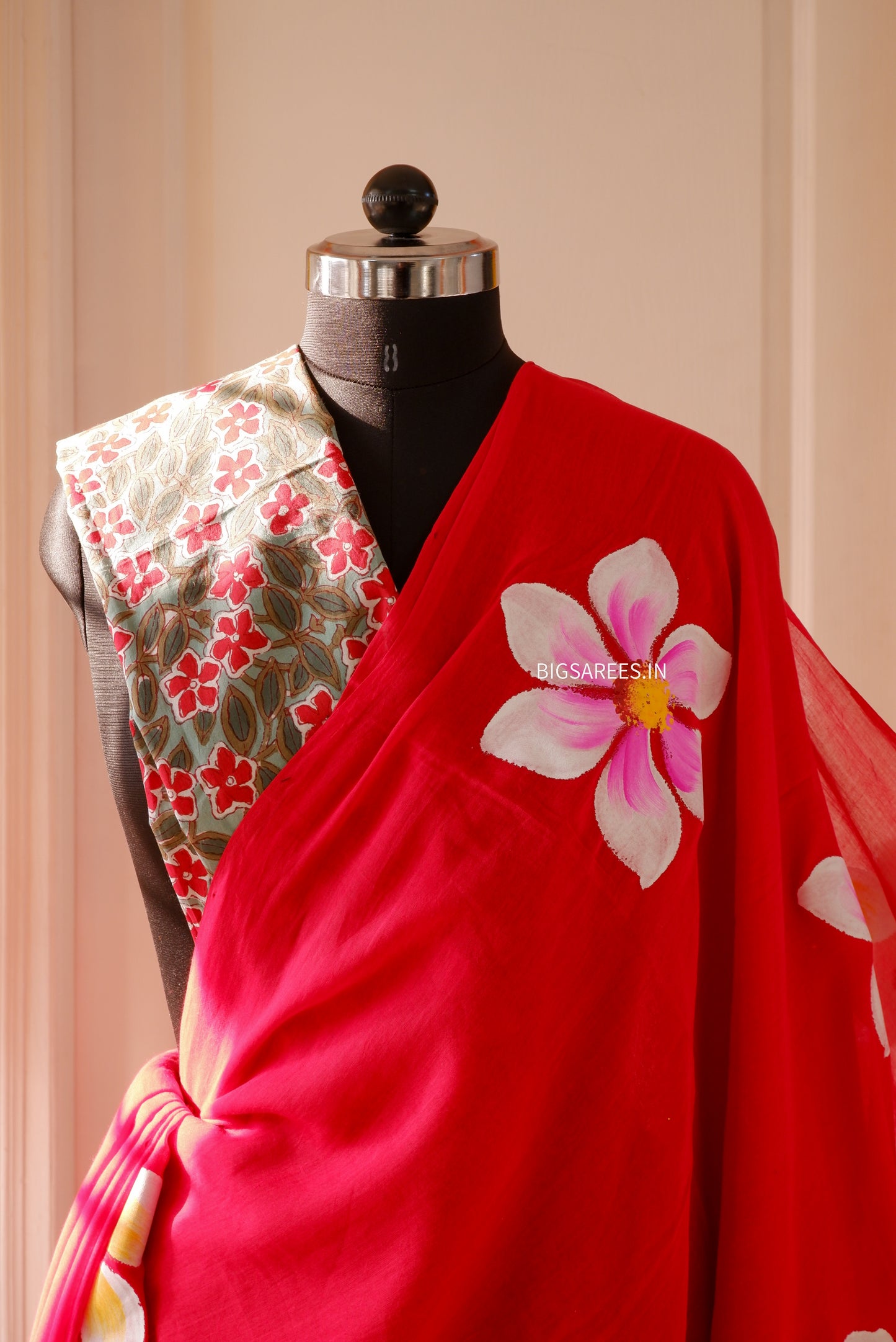 Hand Painted Mul Cotton Saree with Blouse | Red