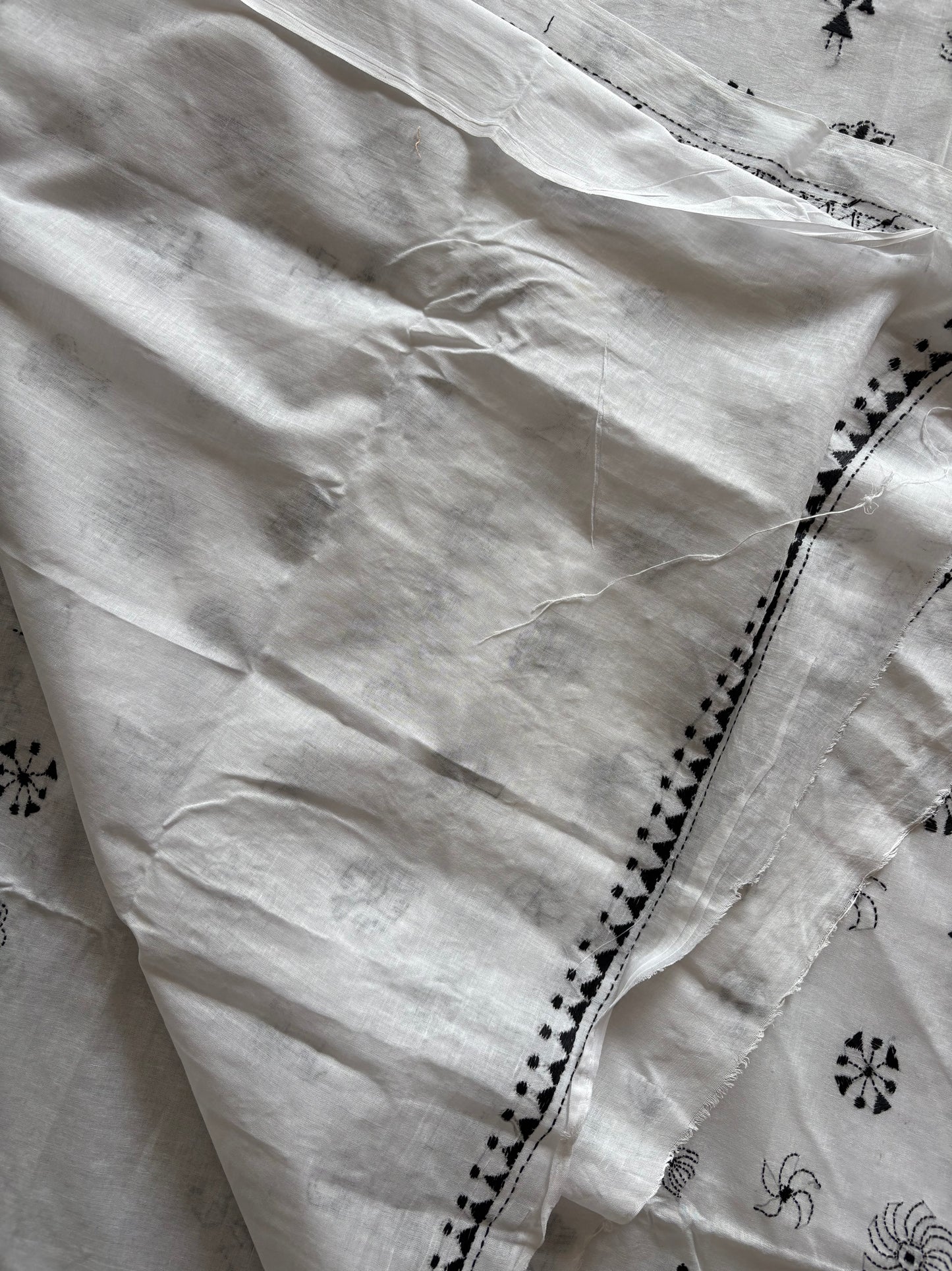 Kantha Hand Embroidered Pure Cotton Saree - white