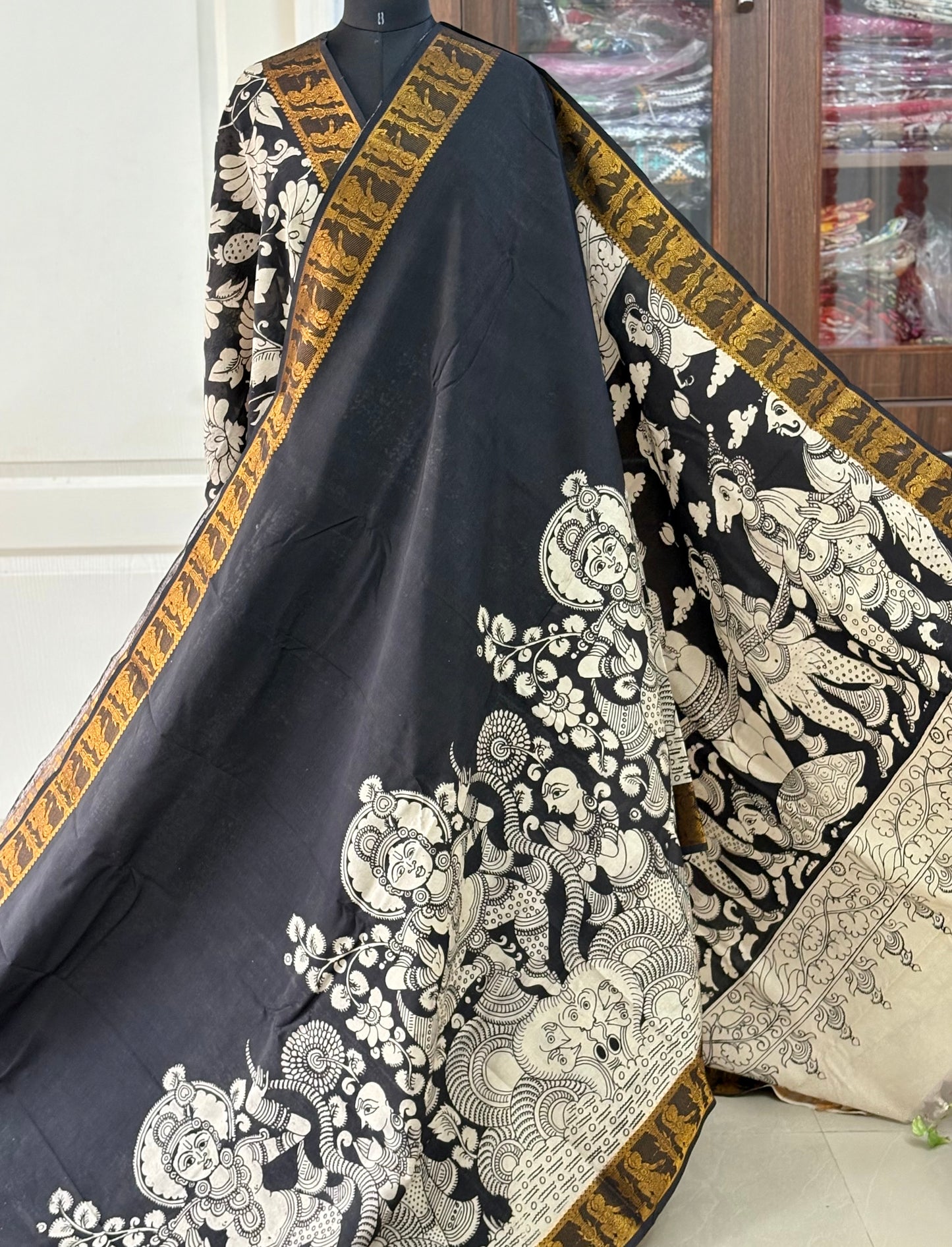 Pen Kalamkari hand painted Mangalgiri Silk black and white Saree with blouse