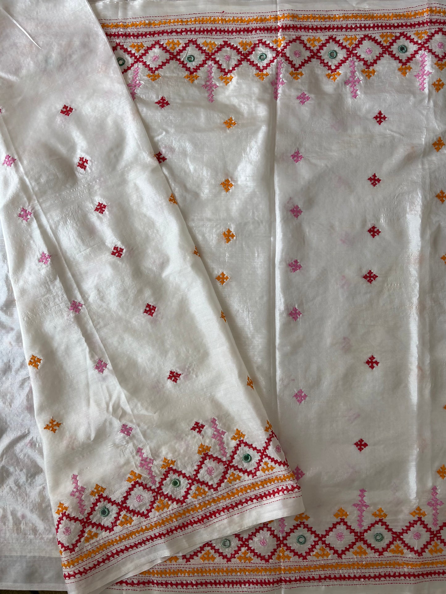 Real mirror work Kutchi Bhara Hand Embroidered Art Silk Saree- Off white
