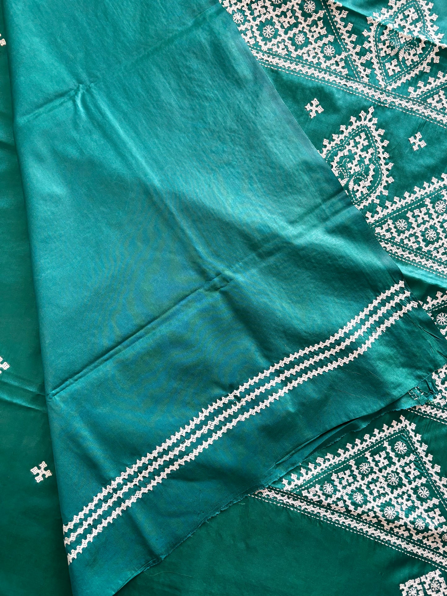 Gujrati Stitch/Kutch Hand Embroidered Art Silk Saree