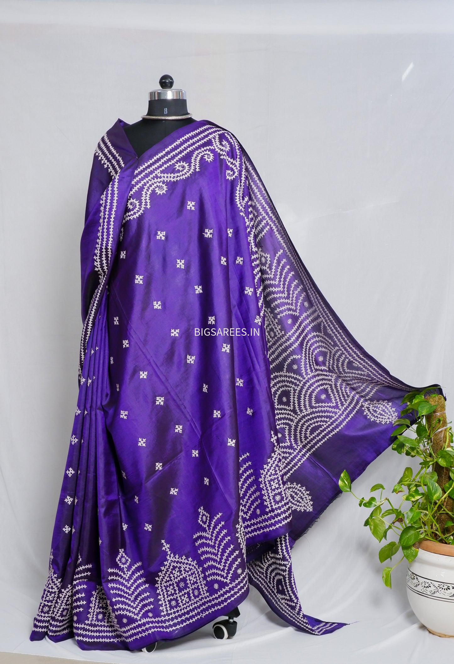 Kutch Hand Embroidered Pure Banglore Silk Saree