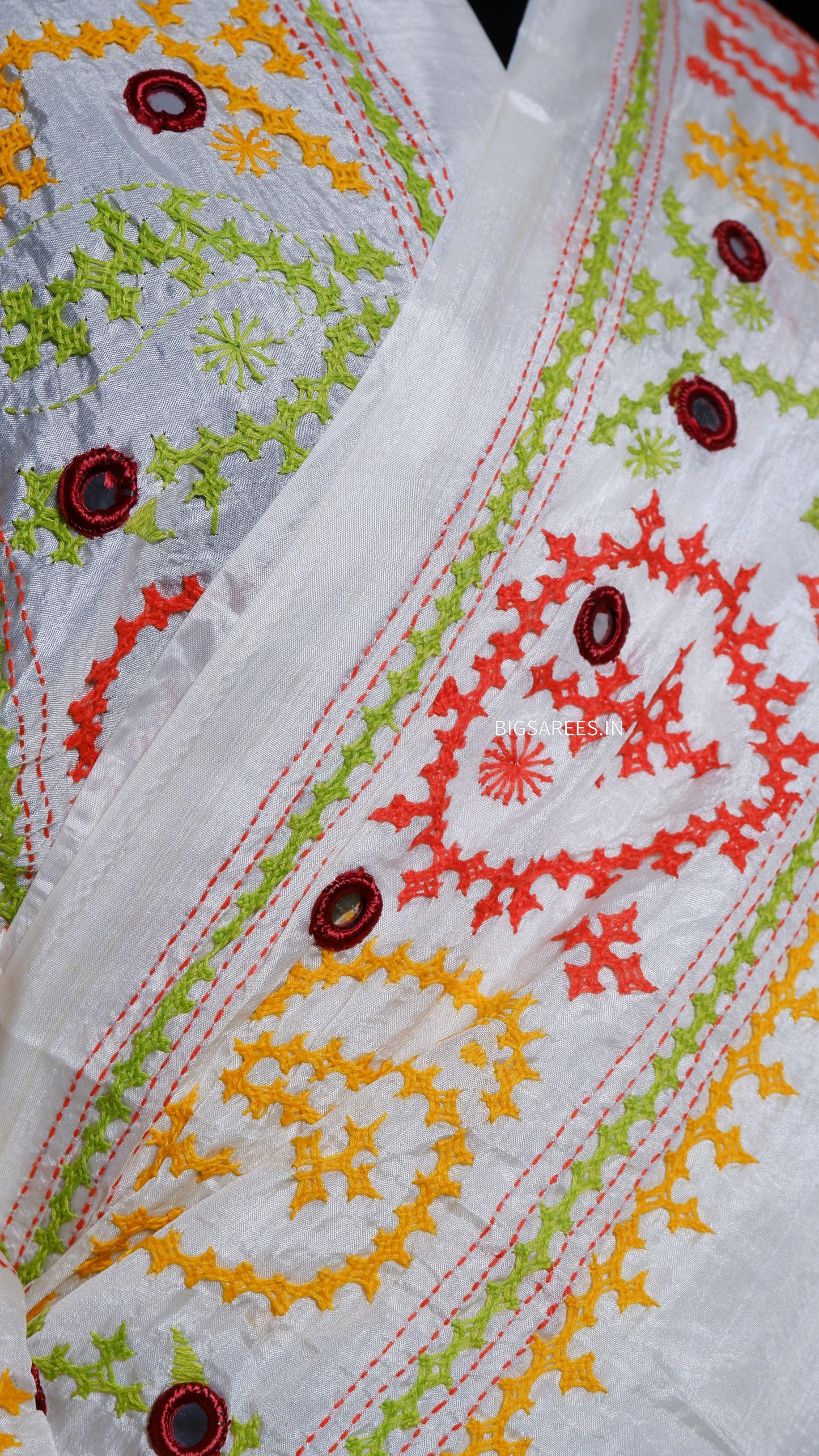 Heavy real mirror work Gujrati Stitch/Kutchi Bharat/Sindhi Hand Embroidered Art Silk Saree with blouse - off white