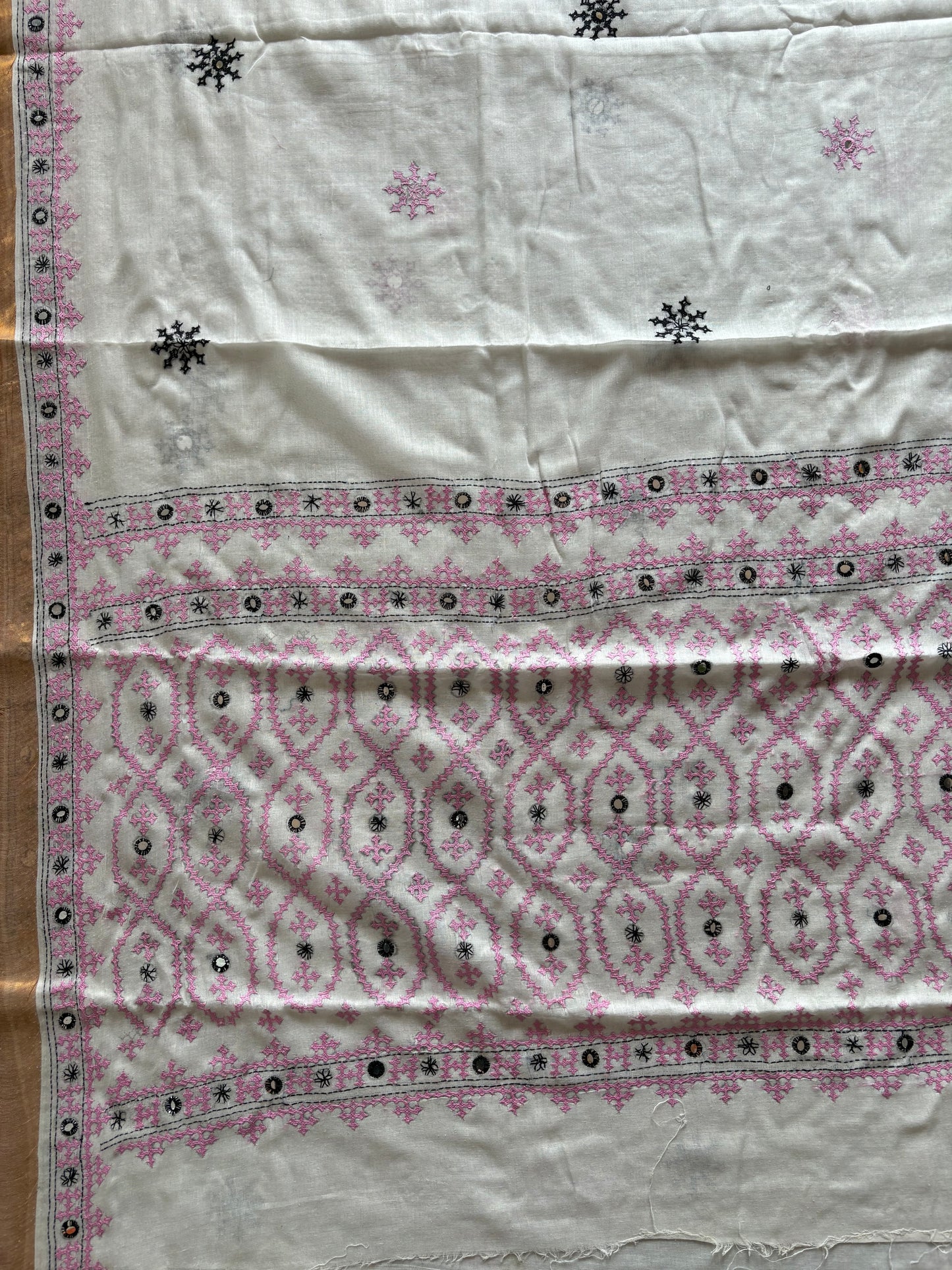 Gujrati Stitch/Kutch Hand Embroidered South Cotton Saree