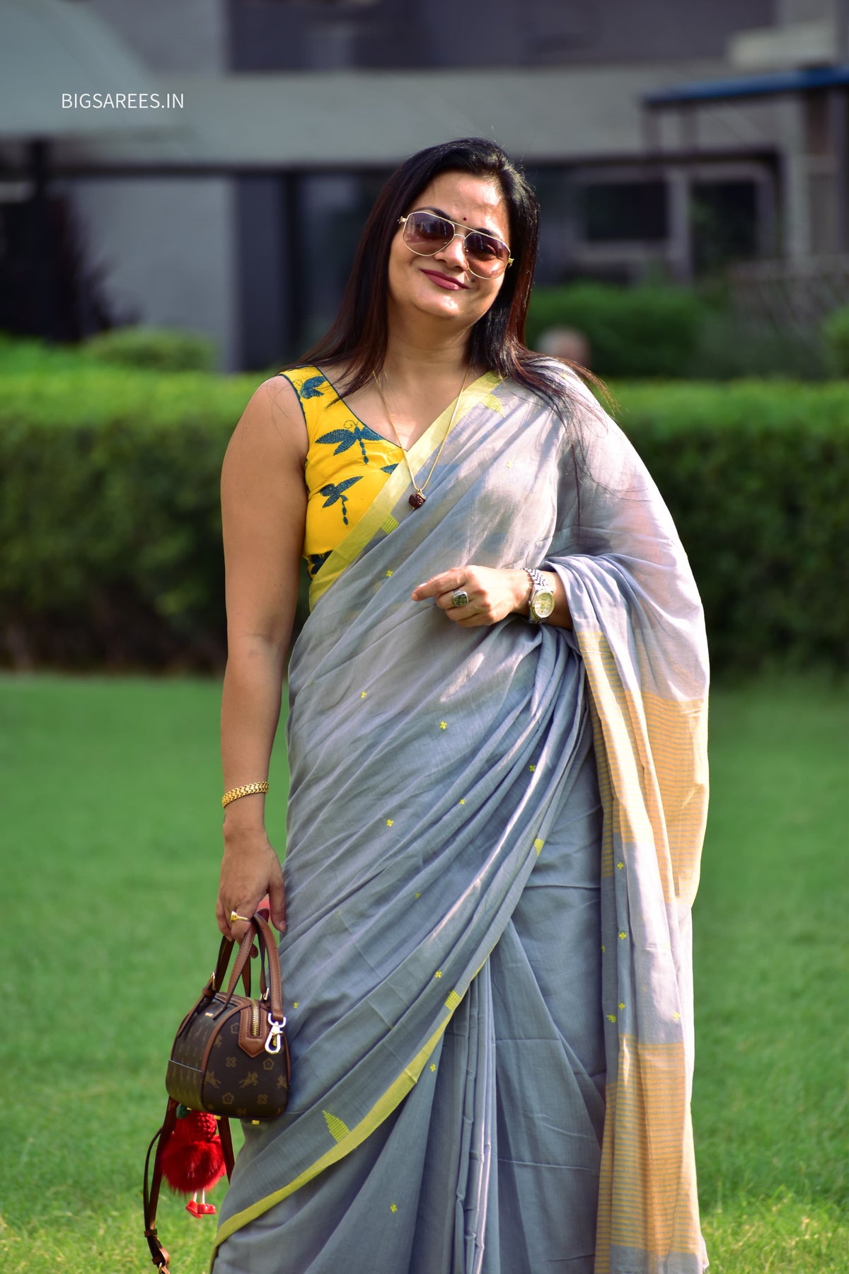 Hand woven Pure Cotton Saree (Handloom Marked) - Grey
