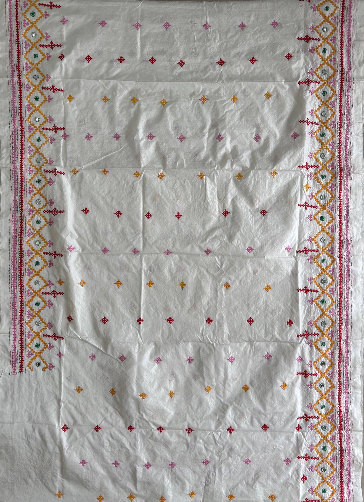 Heavy real mirror work Gujrati Stitch/Kutchi Bharat/Sindhi Hand Embroidered Art Silk Saree with blouse - white