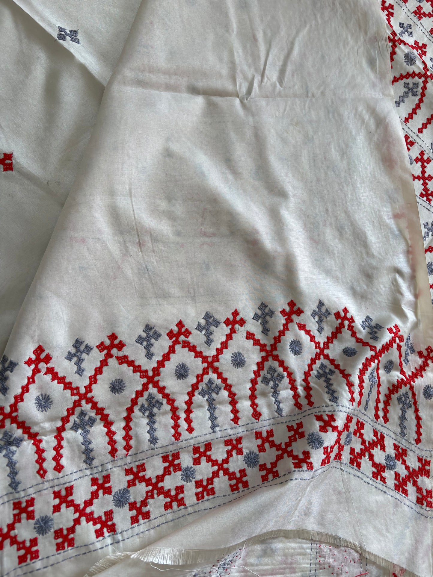 Gujrati Stitch/Kutch Hand Embroidered Art Silk Saree