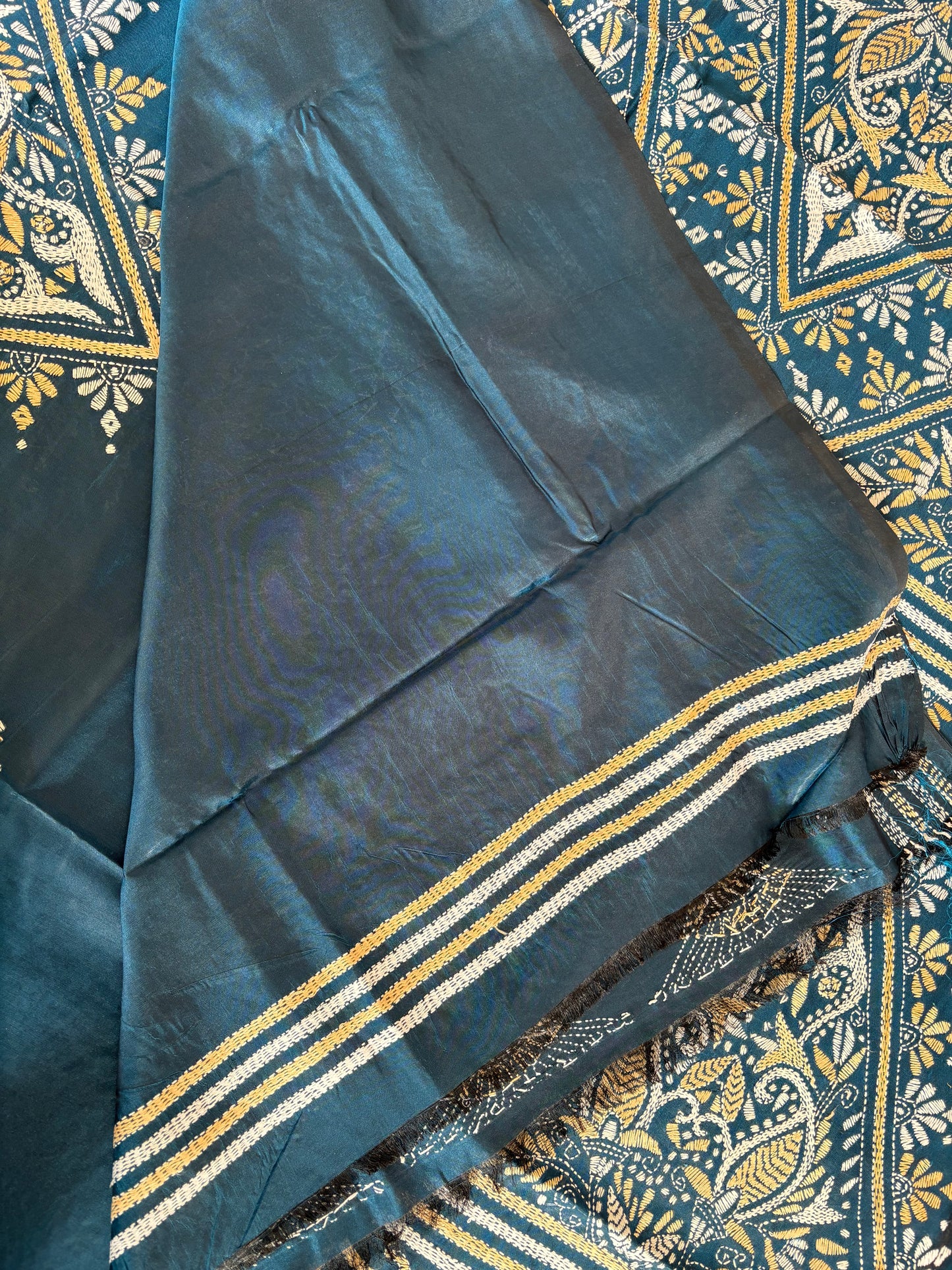 Kantha Hand Embroidered Blended Banglore Silk/Art Silk Saree With Blouse