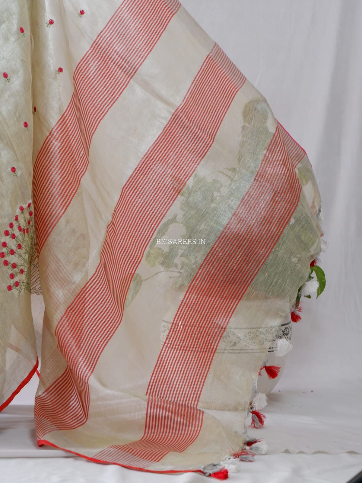 Tissue Linen Blend machine embroidered Saree | Pearl Cream