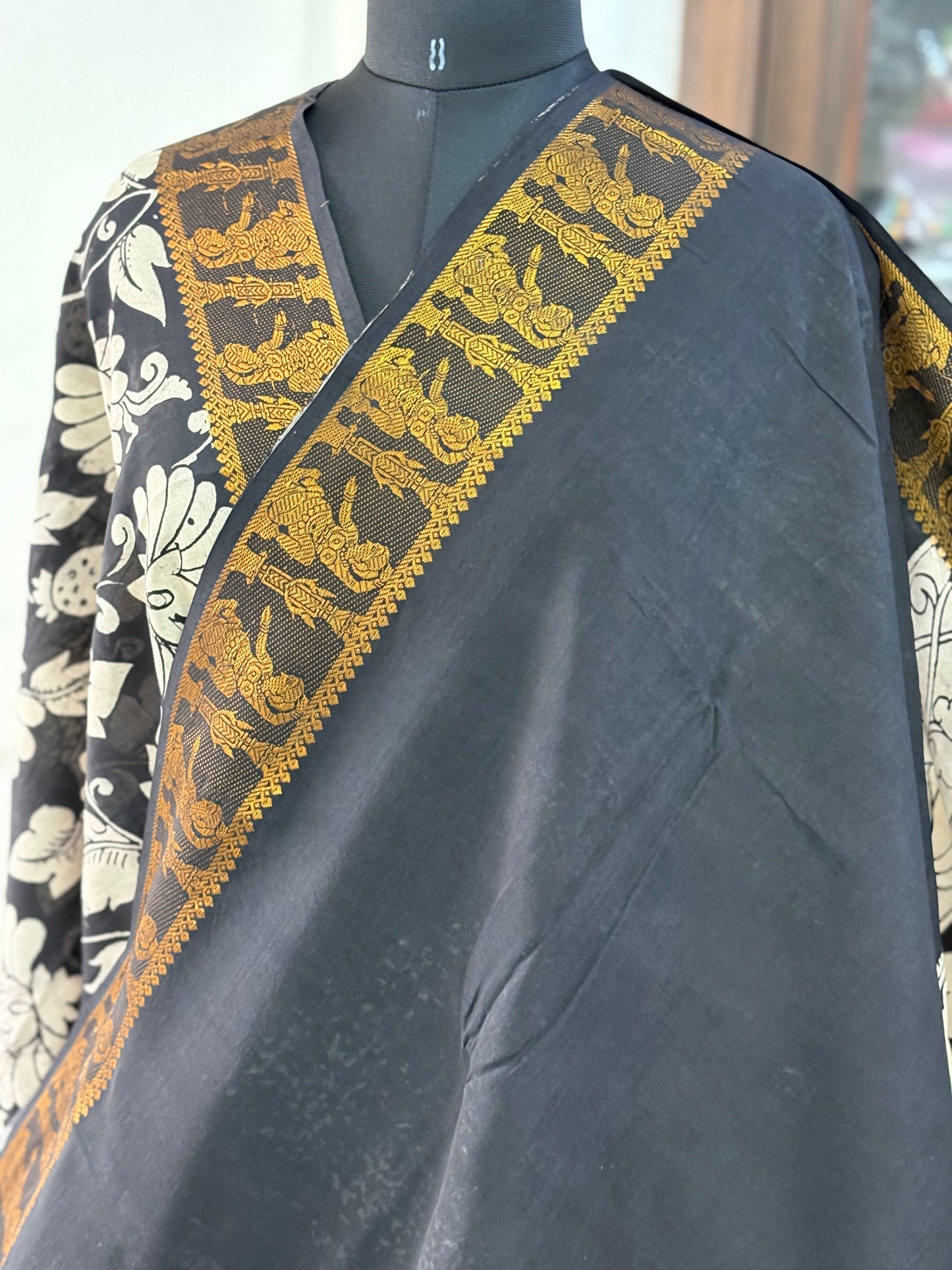 Pen Kalamkari hand painted Mangalgiri Silk black and white Saree with blouse