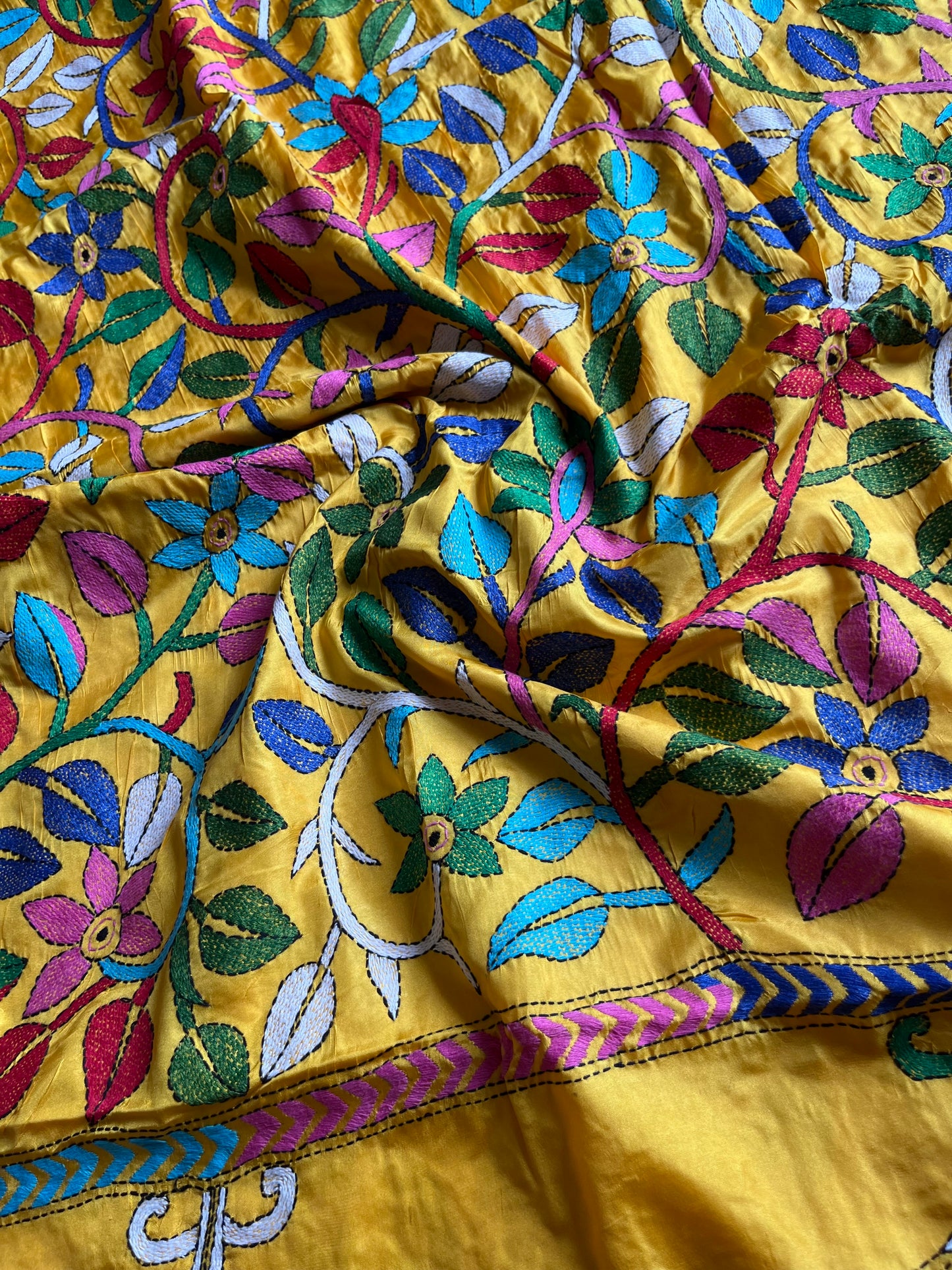 Kantha stitch Saree in blended Bangalore Silk