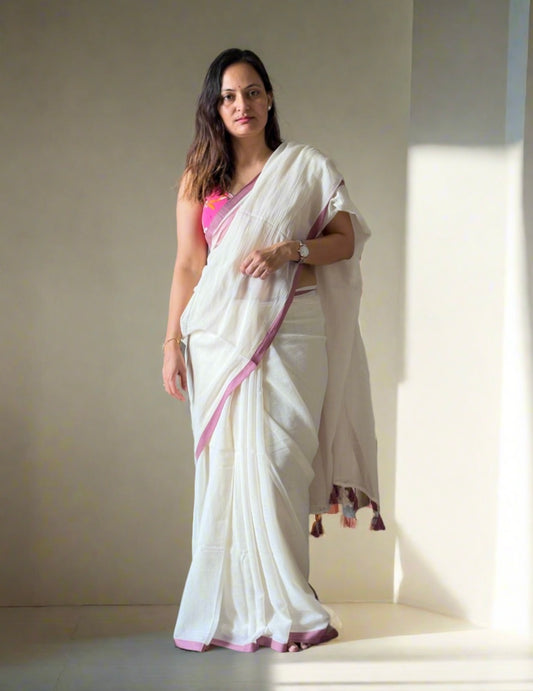Plain Mul Cotton Saree With Kantha Blouse – Off White