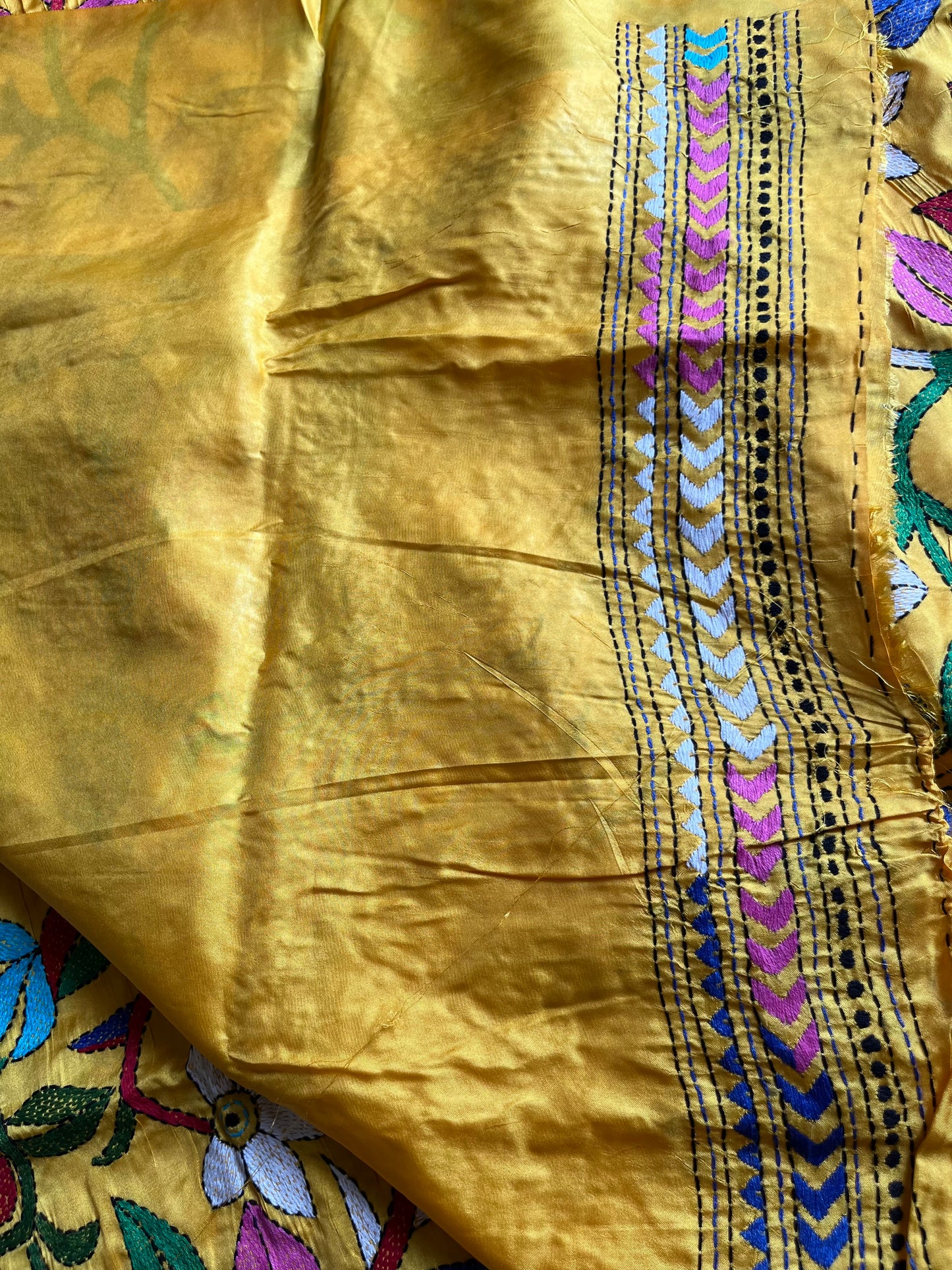 Kantha stitch Saree in blended Bangalore Silk