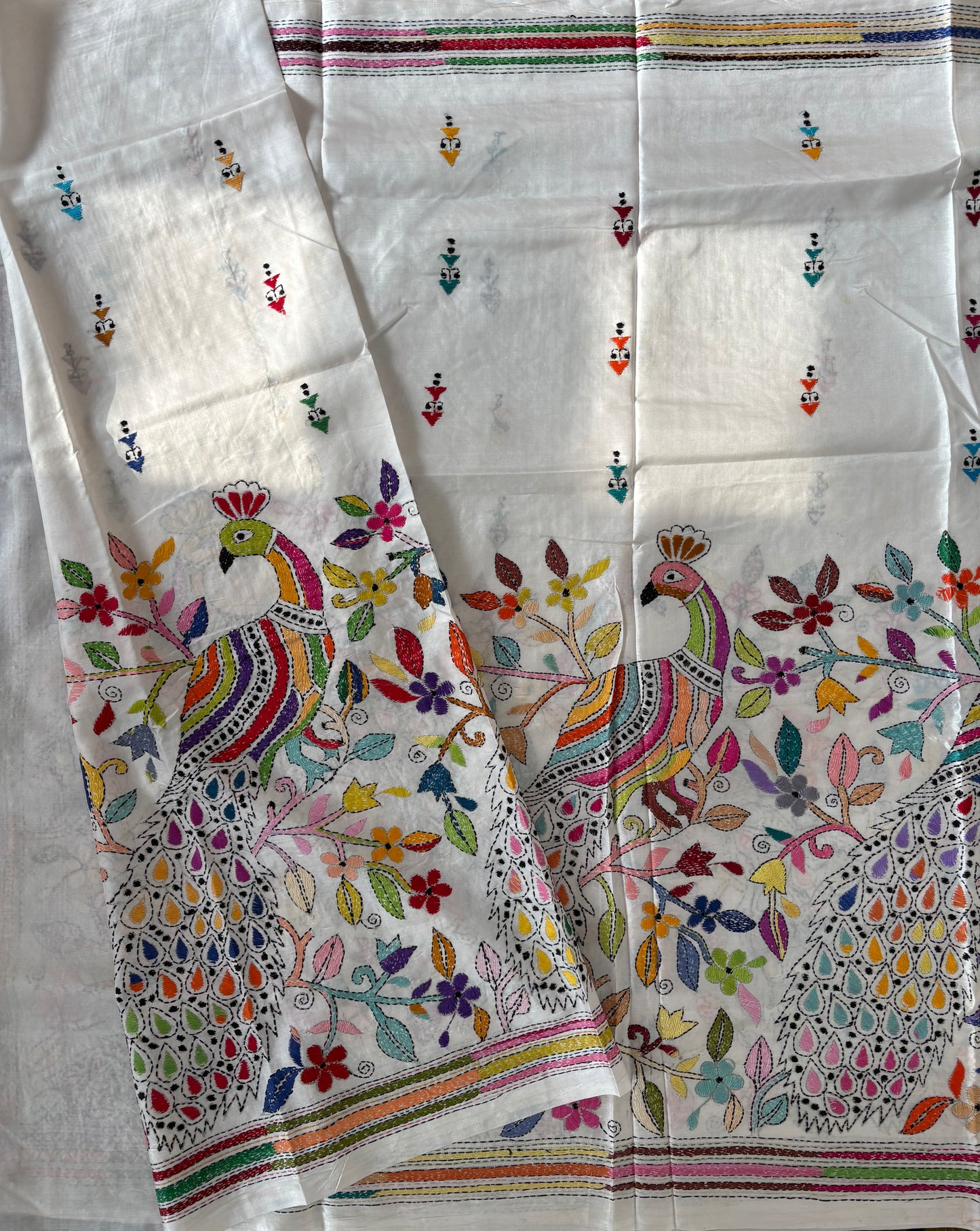 Kantha Hand Embroidered Blended Banglore Silk/Art Silk Saree With Blouse