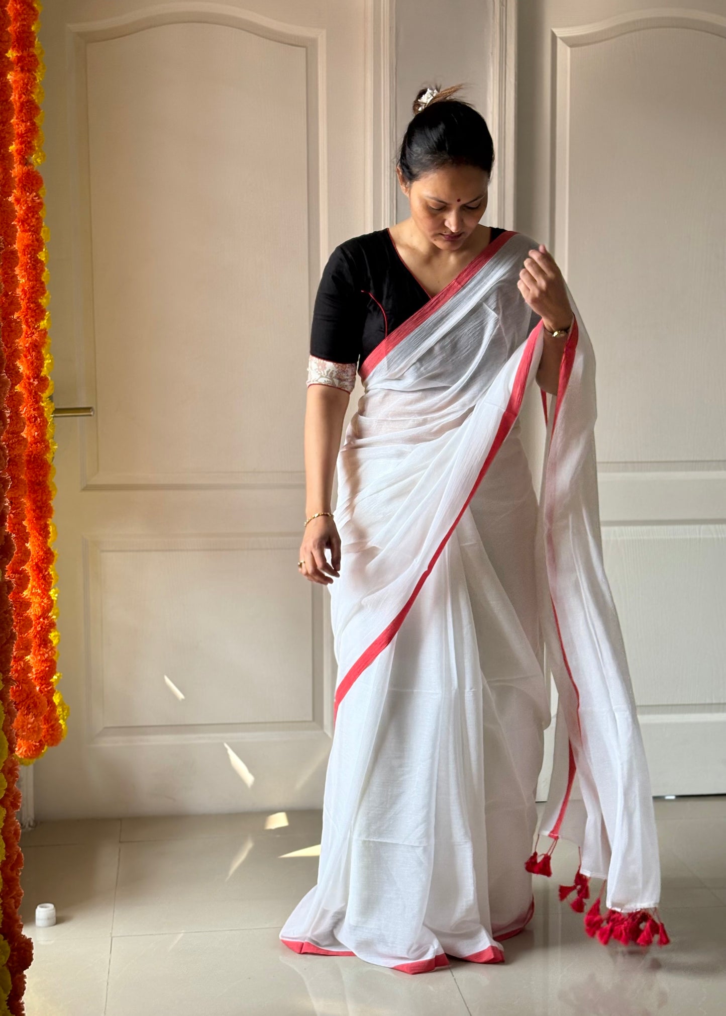 White Plain Mul Cotton Saree 1 - with blouse piece