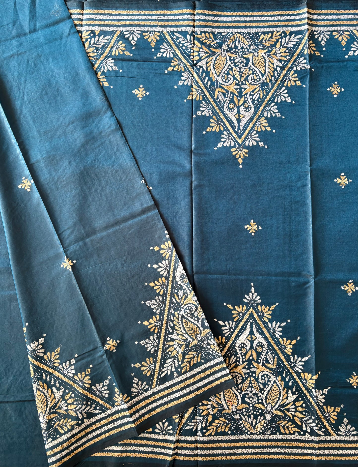 Kantha Hand Embroidered Blended Banglore Silk/Art Silk Saree With Blouse