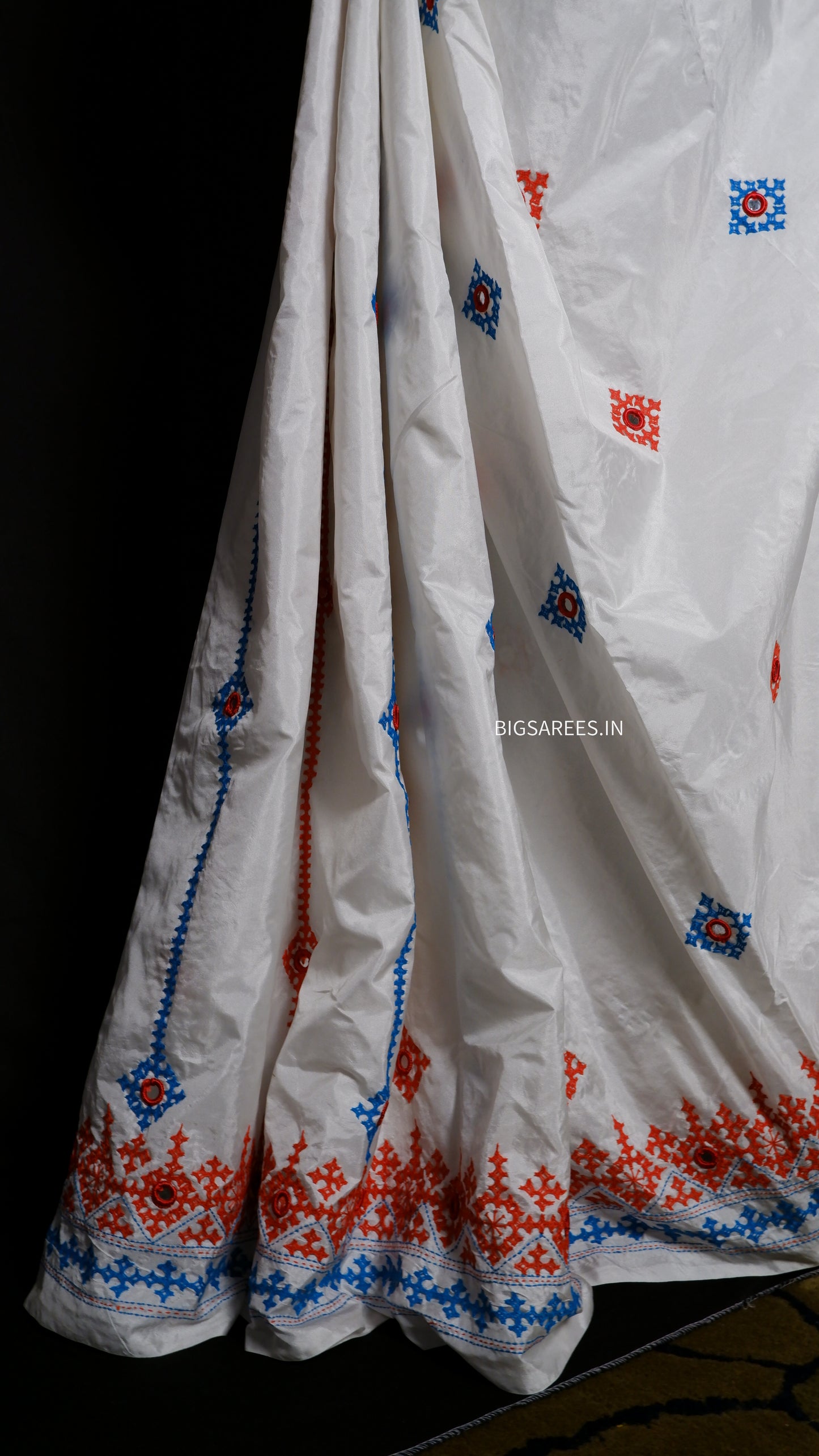 Heavy real mirror work Gujrati Stitch/Kutchi Bharat/Sindhi Hand Embroidered Art Silk Saree with blouse