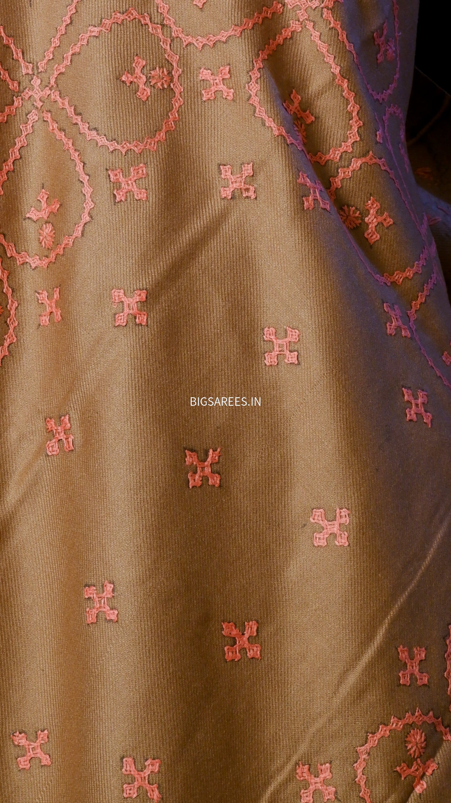 Kutchi work Hand Embroidered Woollen Shawl