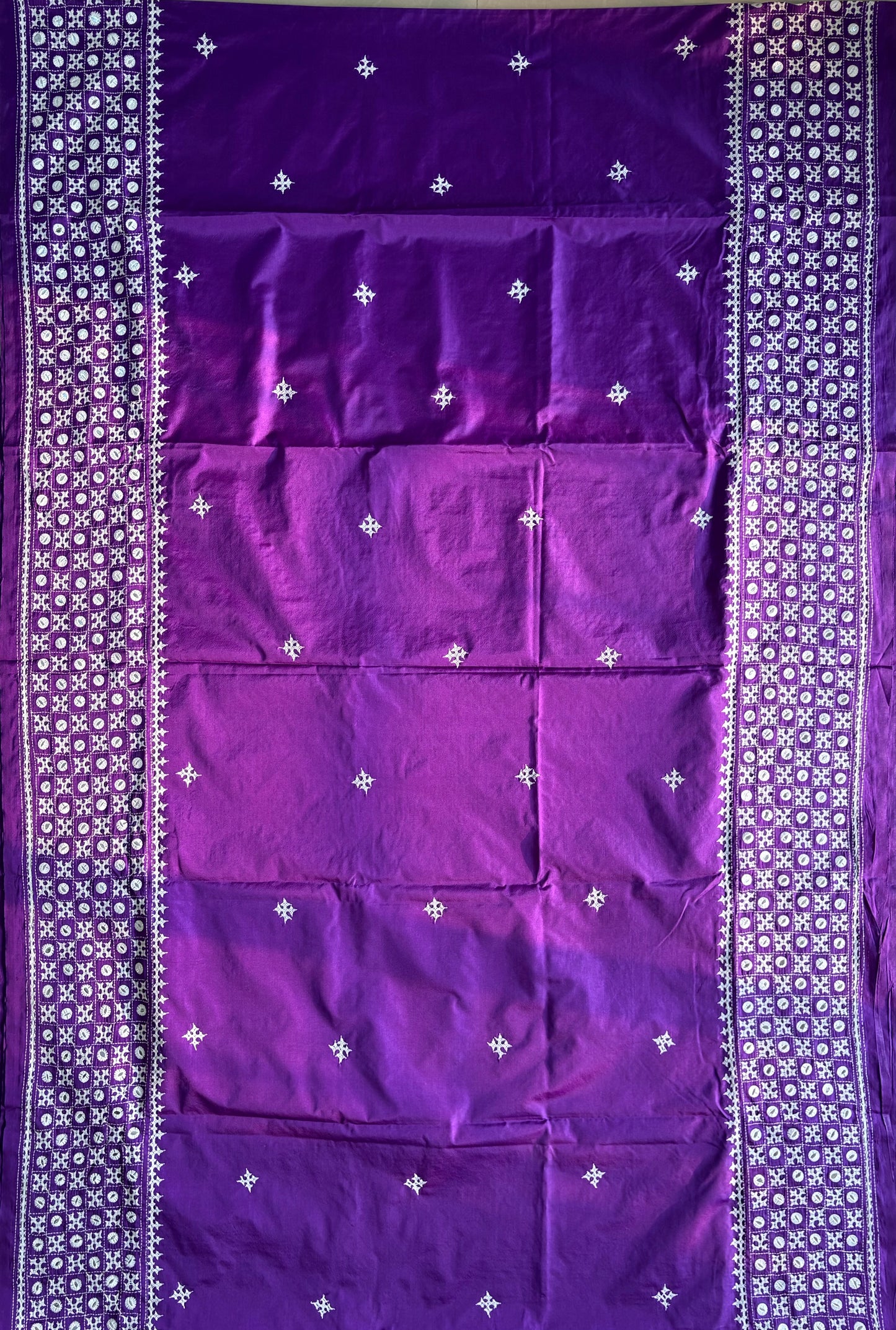 Gujrati Stitch/Kutch Hand Embroidered Art Silk Saree