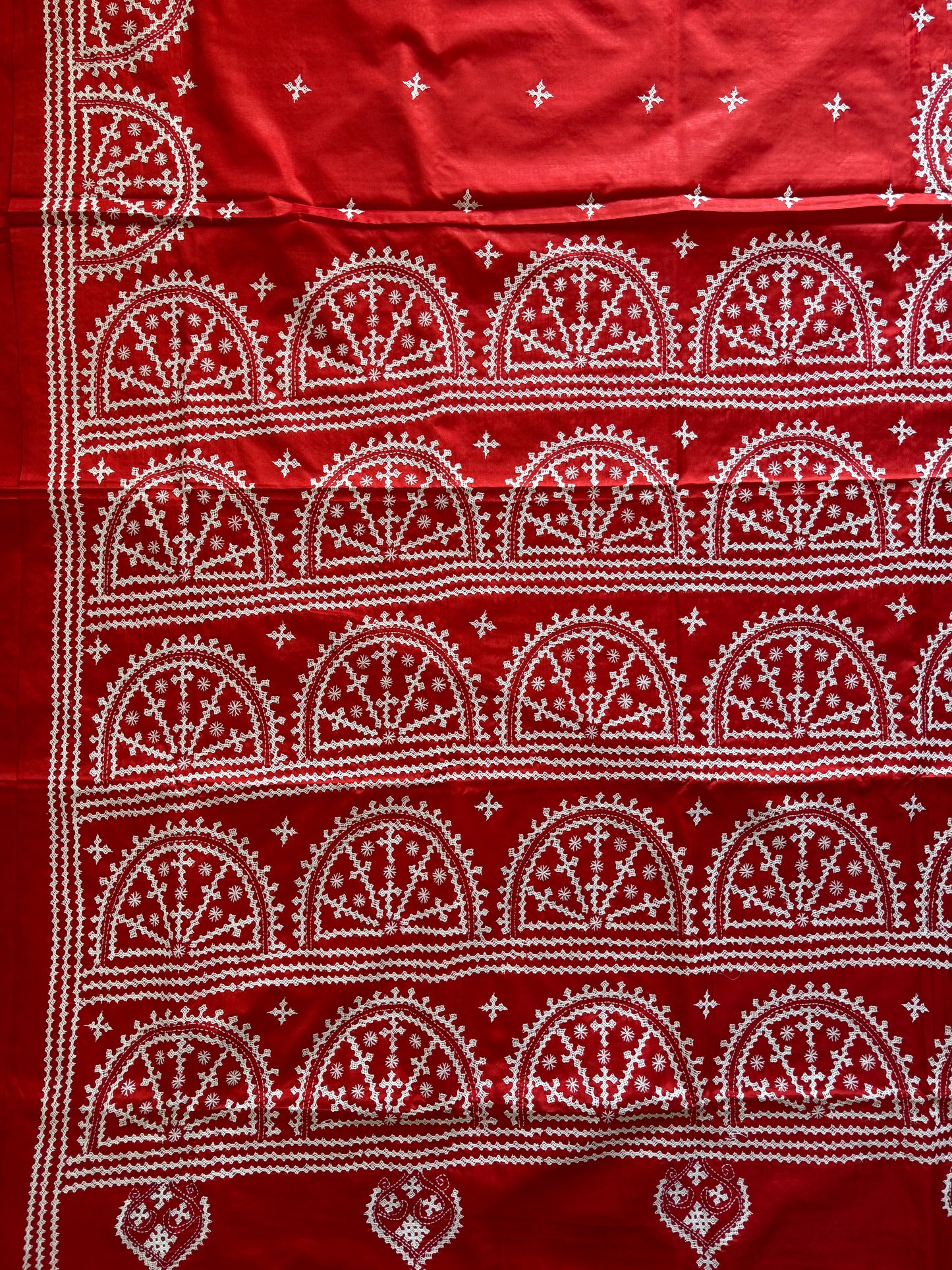 Gujrati Stitch/Kutch Hand Embroidered Art Silk Saree