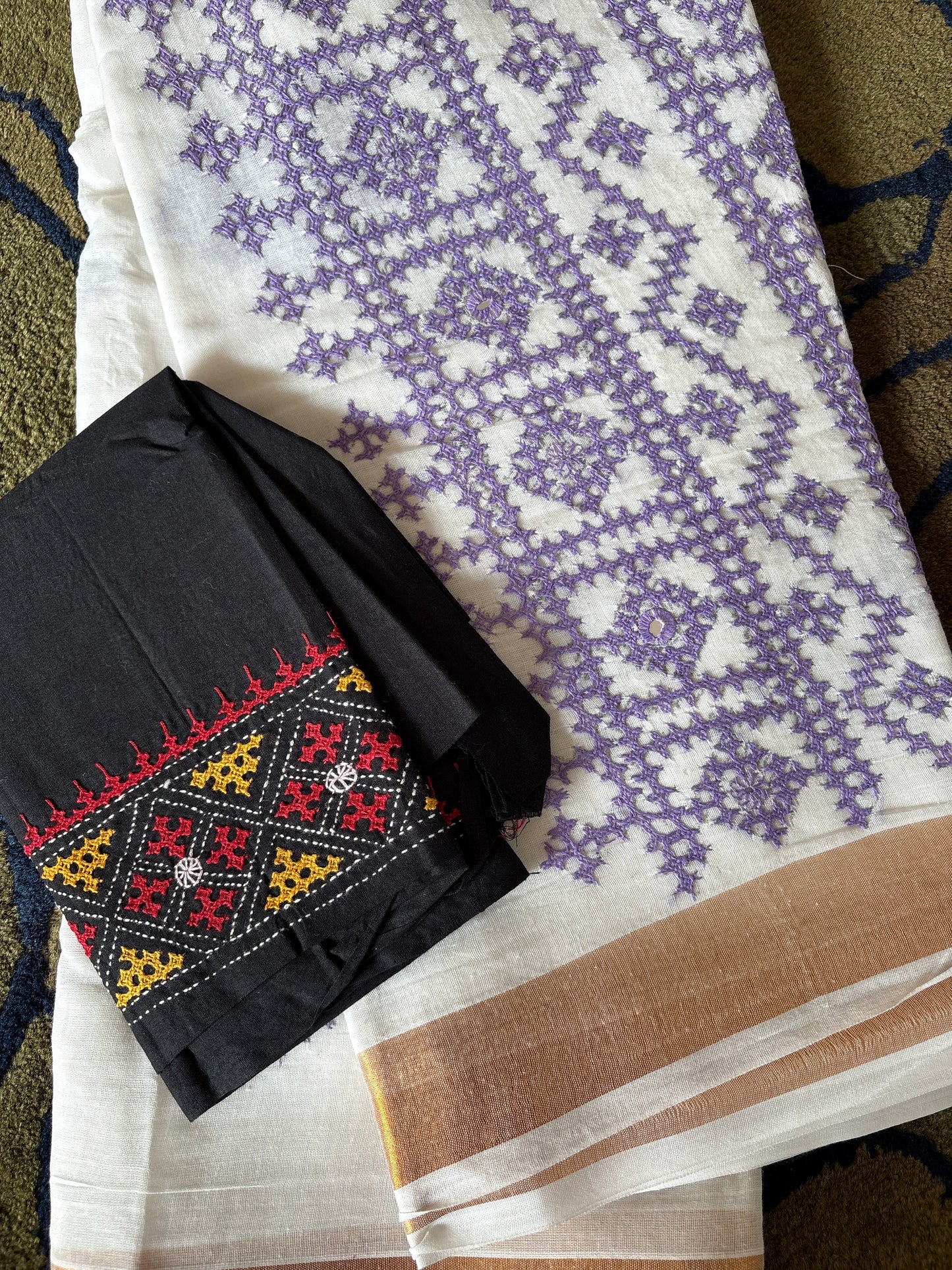 Gujrati Stitch/Kutch Hand Embroidered South Cotton Saree