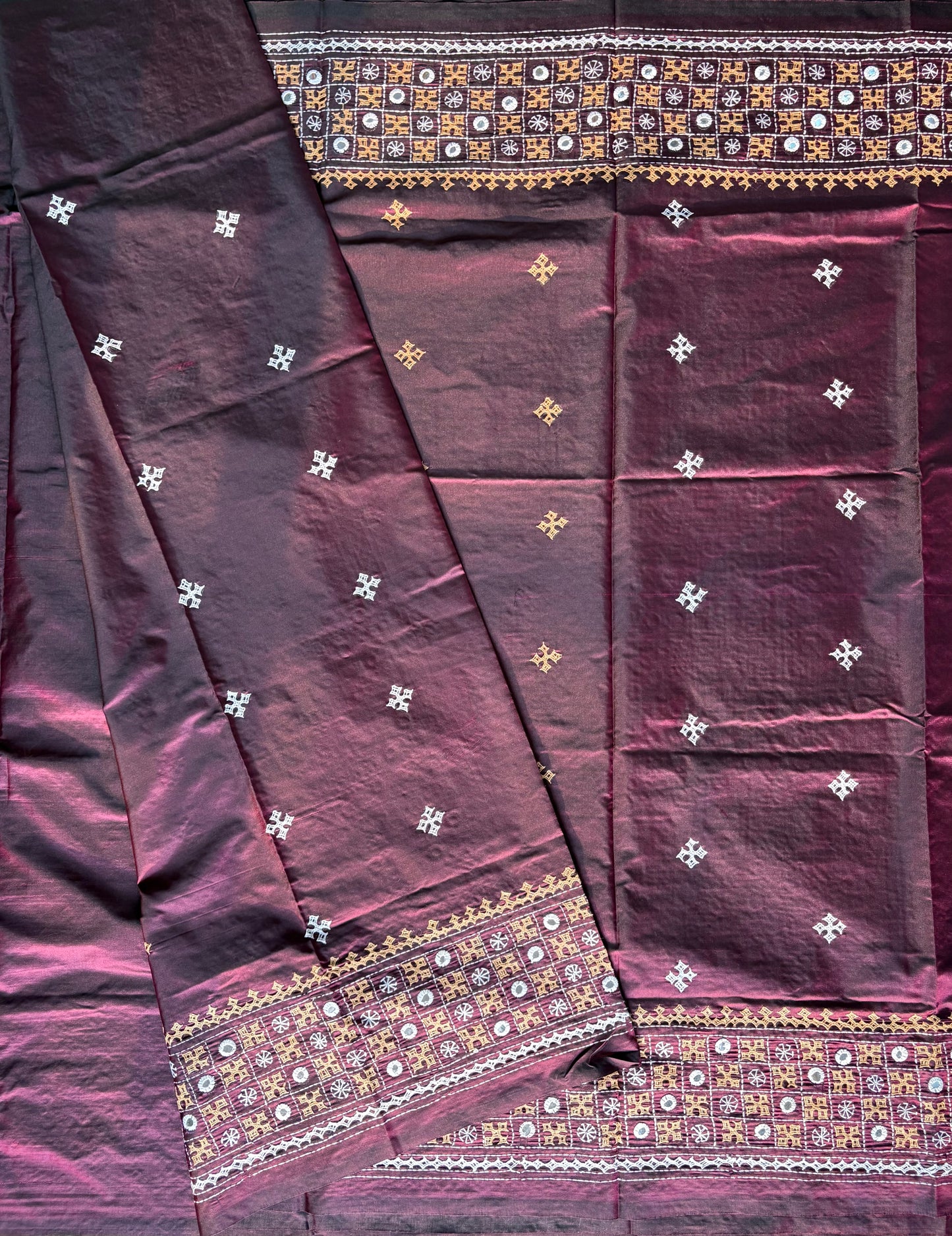 Gujrati Stitch/Kutch Hand Embroidered Art Silk Saree