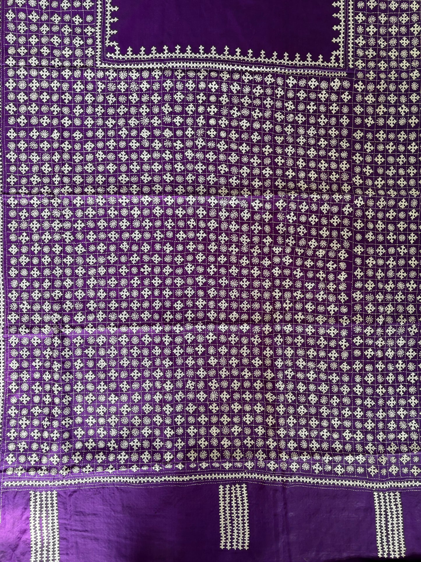 Gujrati Stitch/Kutch Hand Embroidered Art Silk Saree