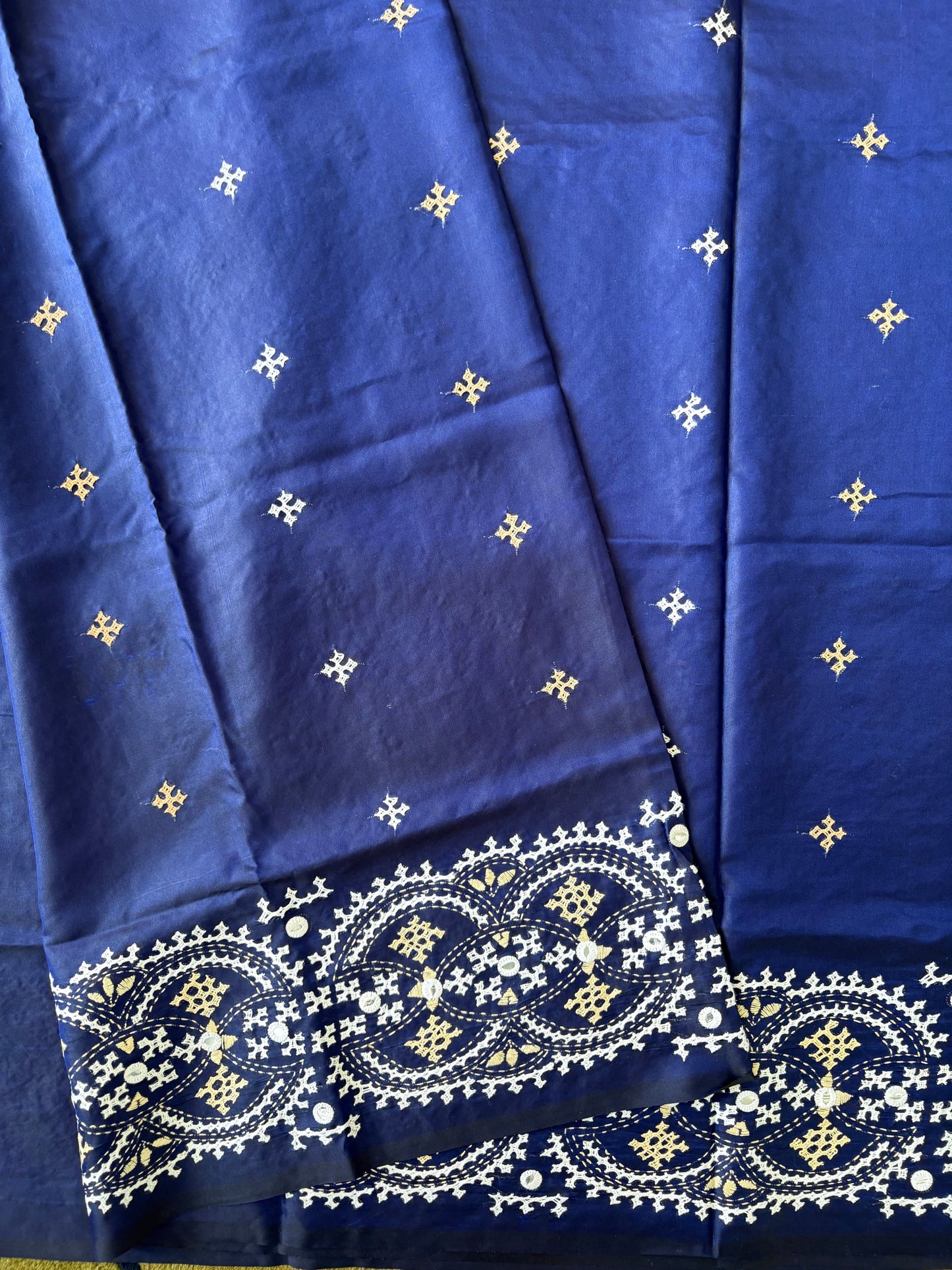 Kutchi/Gujarati Hand Embroidered Saree  | Blended Bangalore Silk / Art Silk |