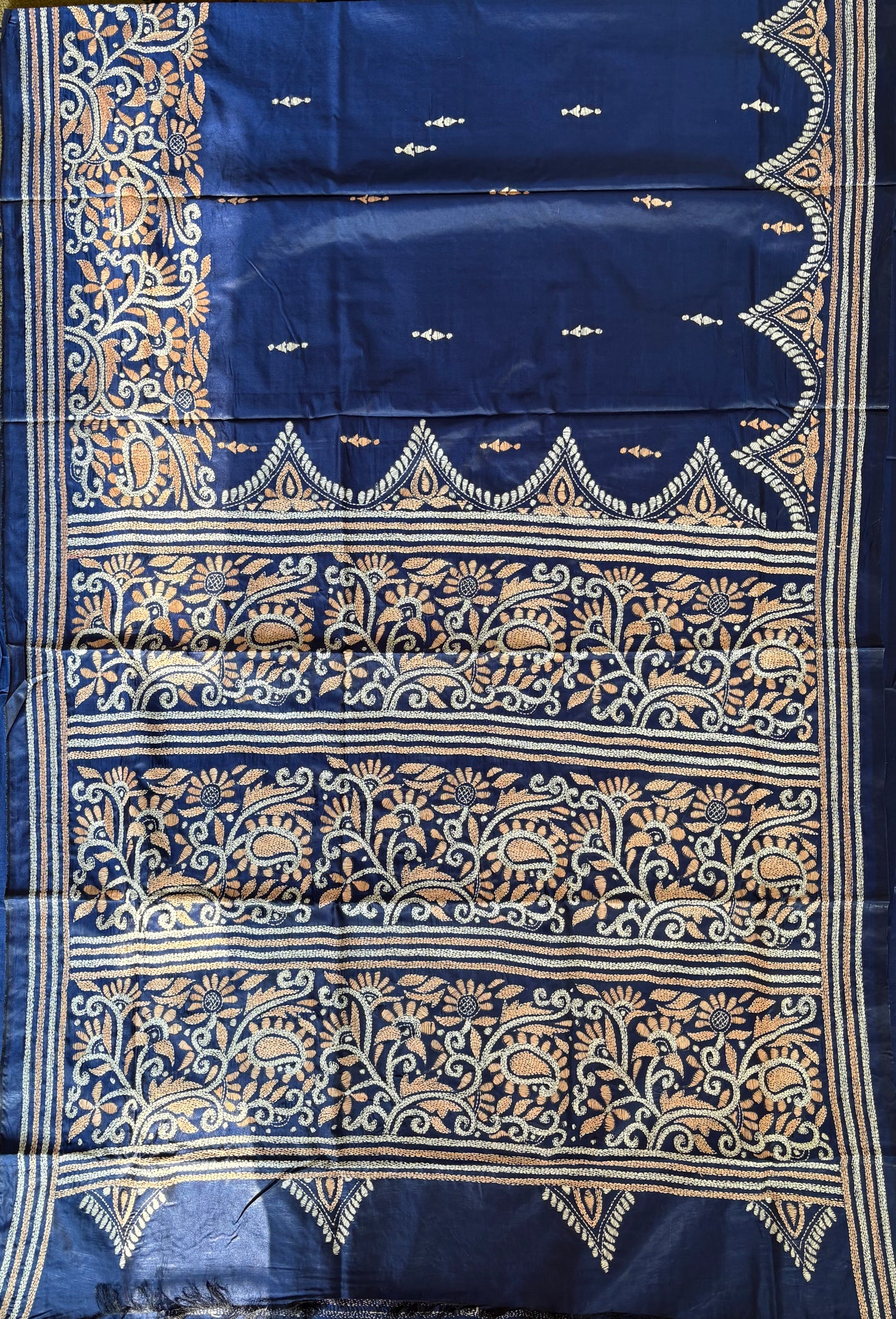 Kantha Stitch Hand Embroidered Art Silk Saree With Blouse