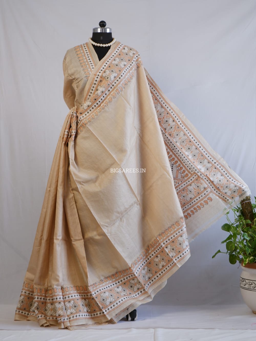 Kantha Stitch Hand Embroidered Saree | Pure Gachi Tussar Silk | Silk Mark Certified | Beige