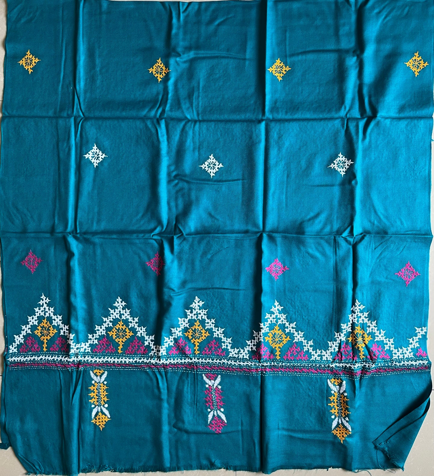 Gujrati Stitch Hand Embroidered Woollen Warm Shawl (Rama Green)