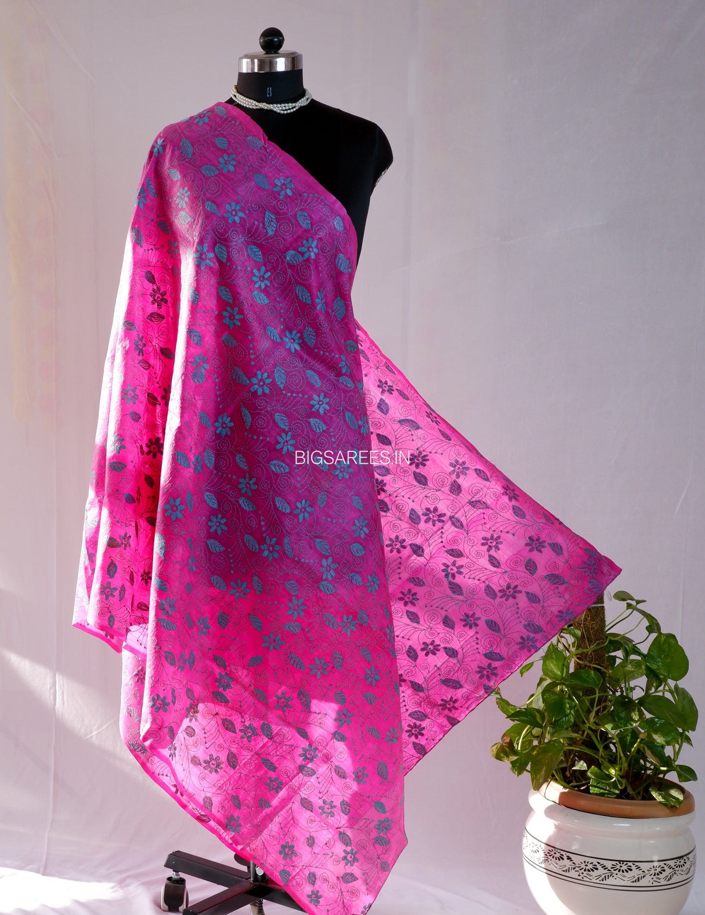 Kantha stitch semi Tusshar Silk dye Dupatta