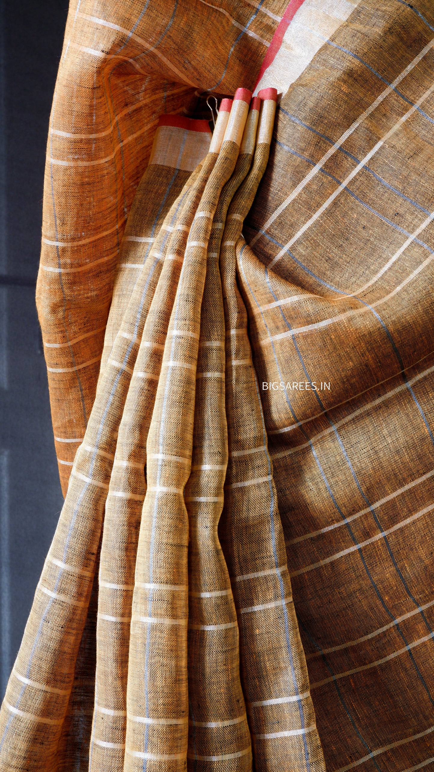 Pure Linen Saree With running Blouse