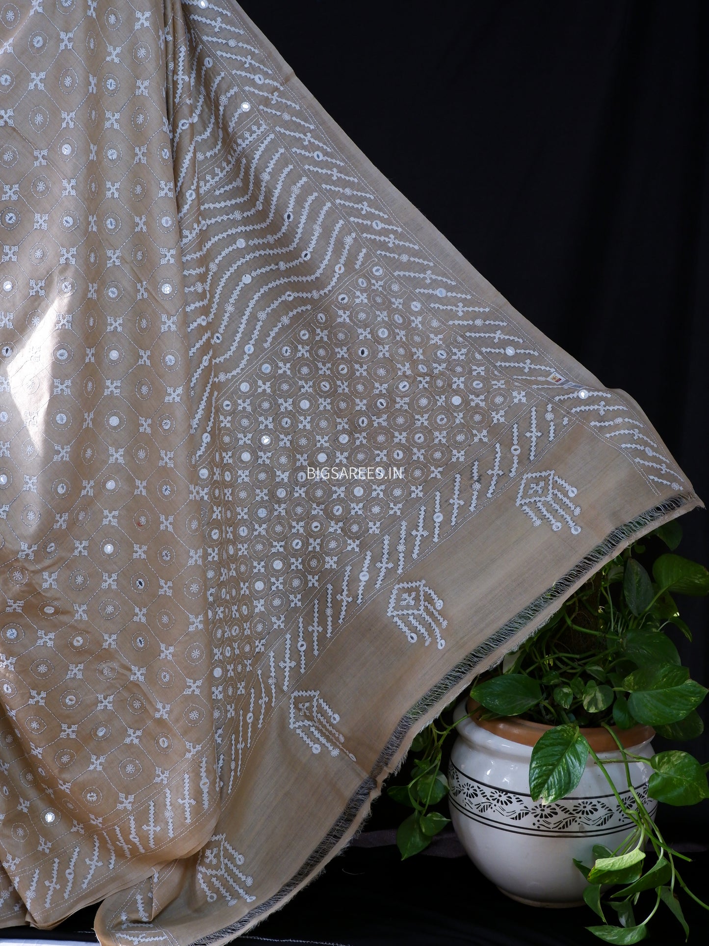 Kutchi Hand Embroidered Saree | Pure Gachi by Gachi Tassar Silk| Beige