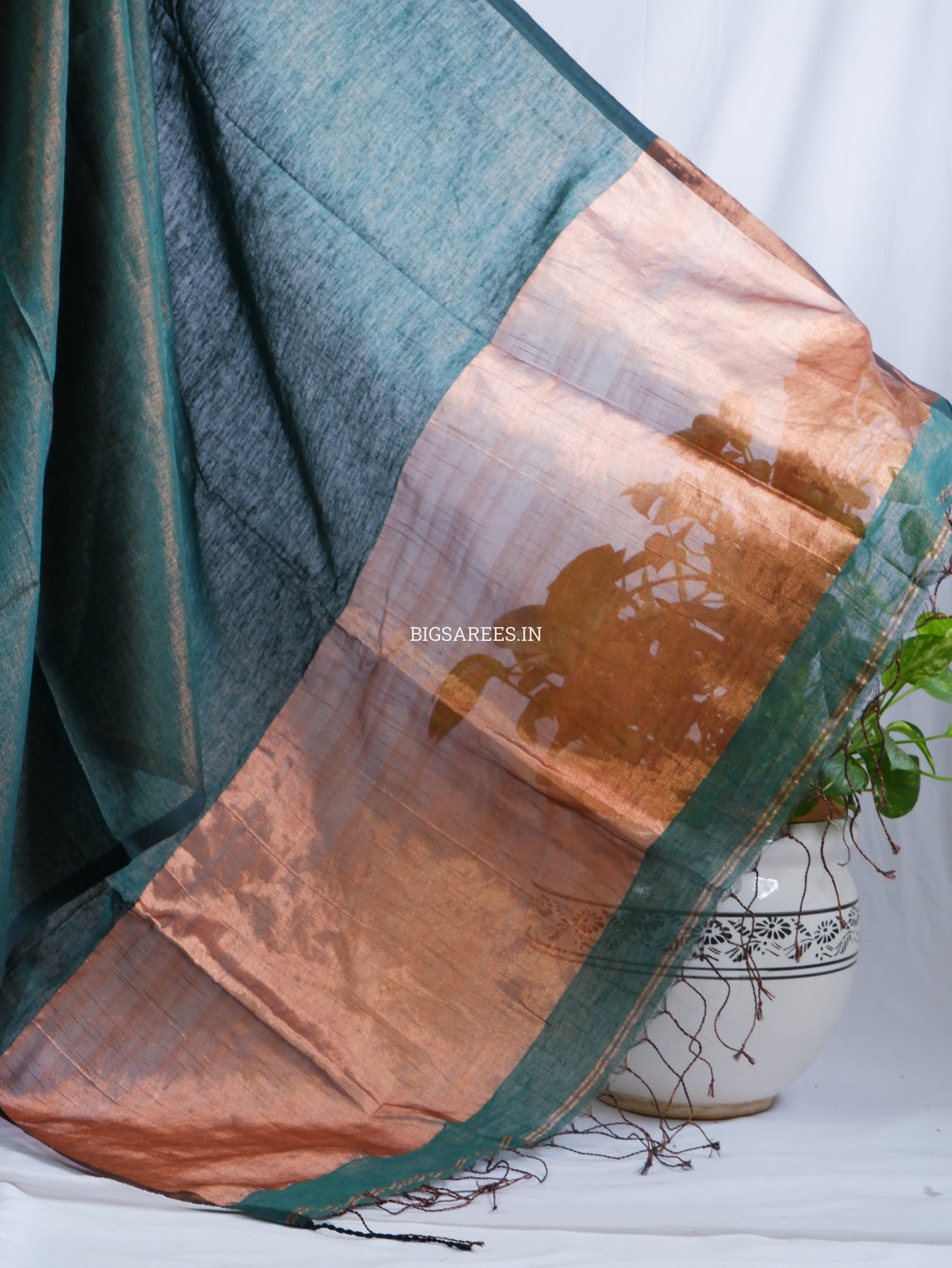 Tissue Linen Blend Handwoven Saree | Handloom Marked | Dark Green