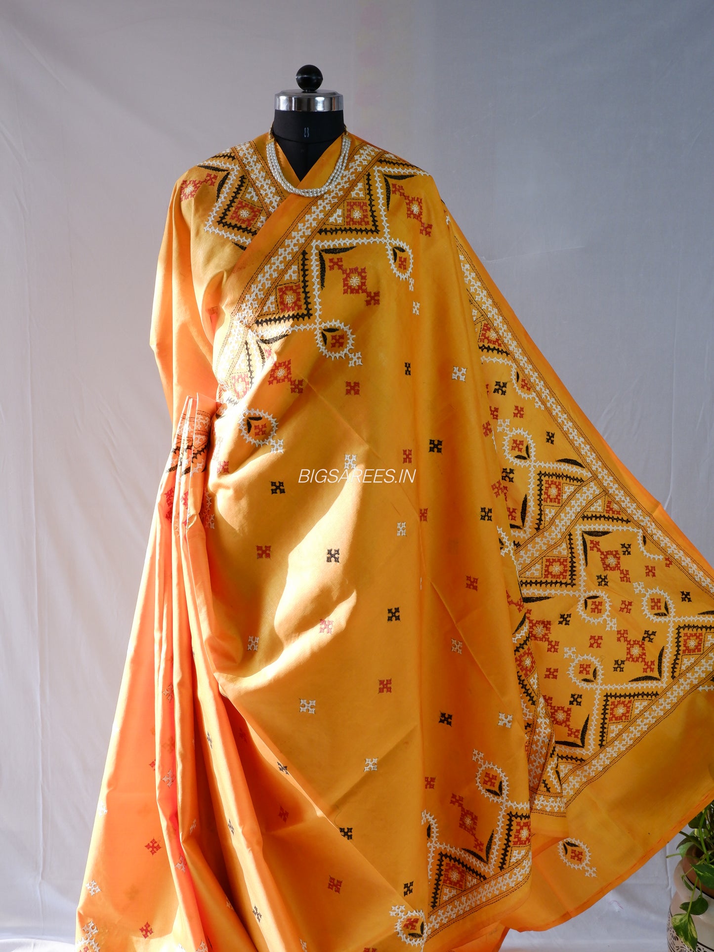 Kutch Hand Embroidered Saree| Pure Bangalore Silk | Amber