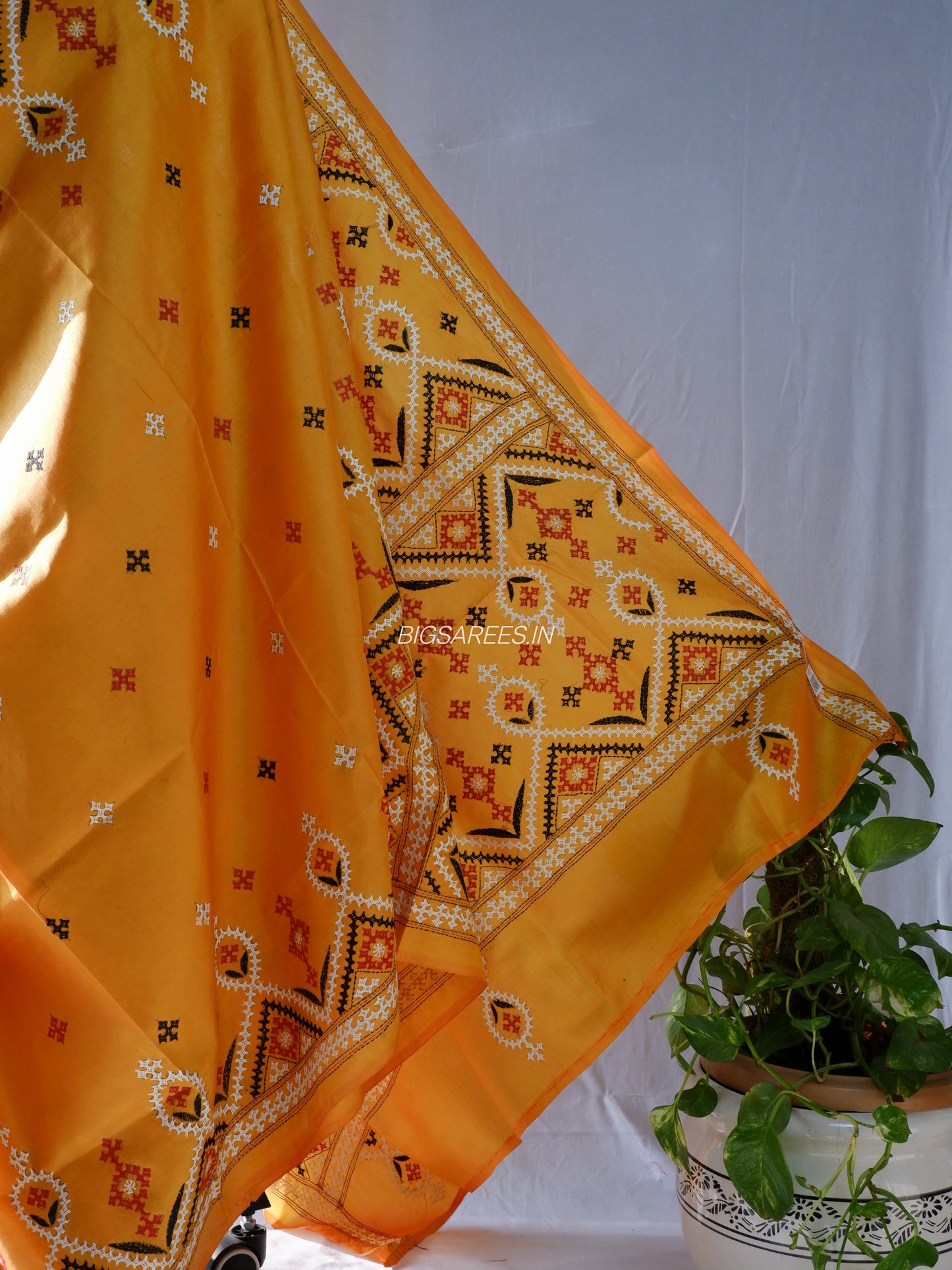 Kutch Hand Embroidered Saree| Pure Bangalore Silk | Amber