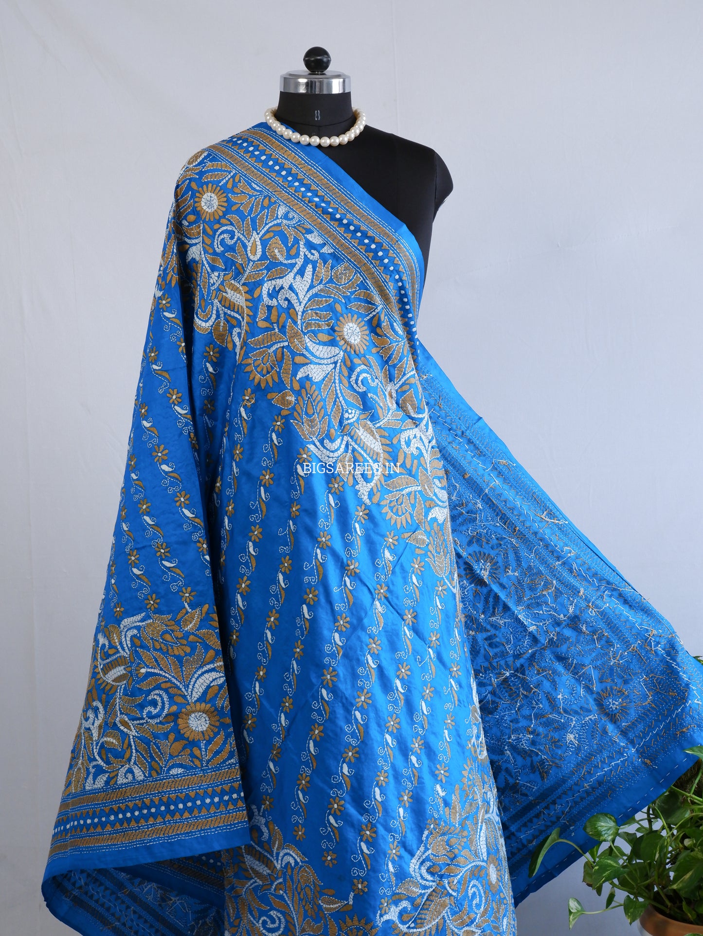 Kantha Hand-Embroidered Dupatta | Pure Bangalore Silk | Silk Marked | Light Blue