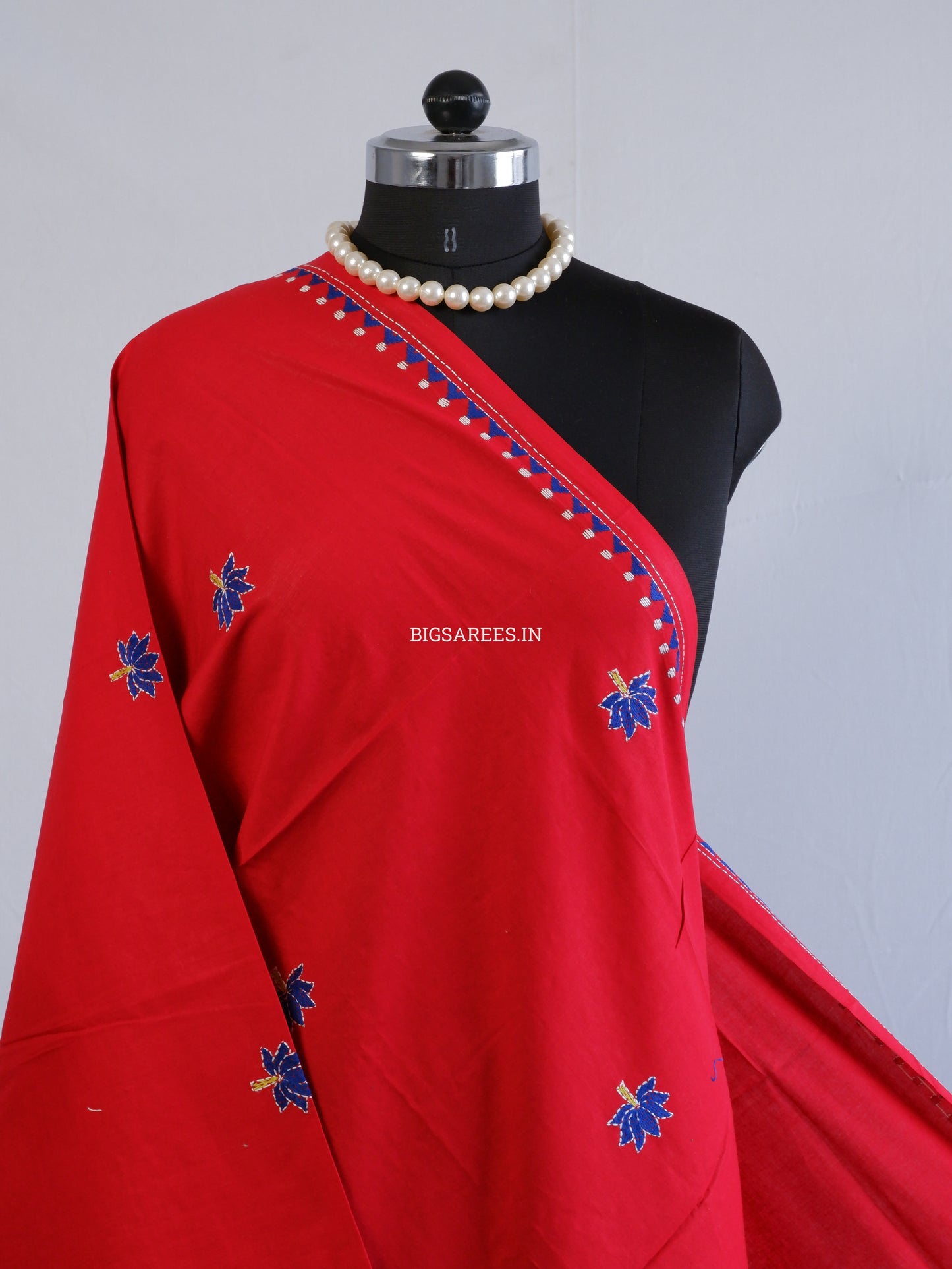 Hand-Embroidered Kantha Stitch Dupatta | Khadi Cotton | Red