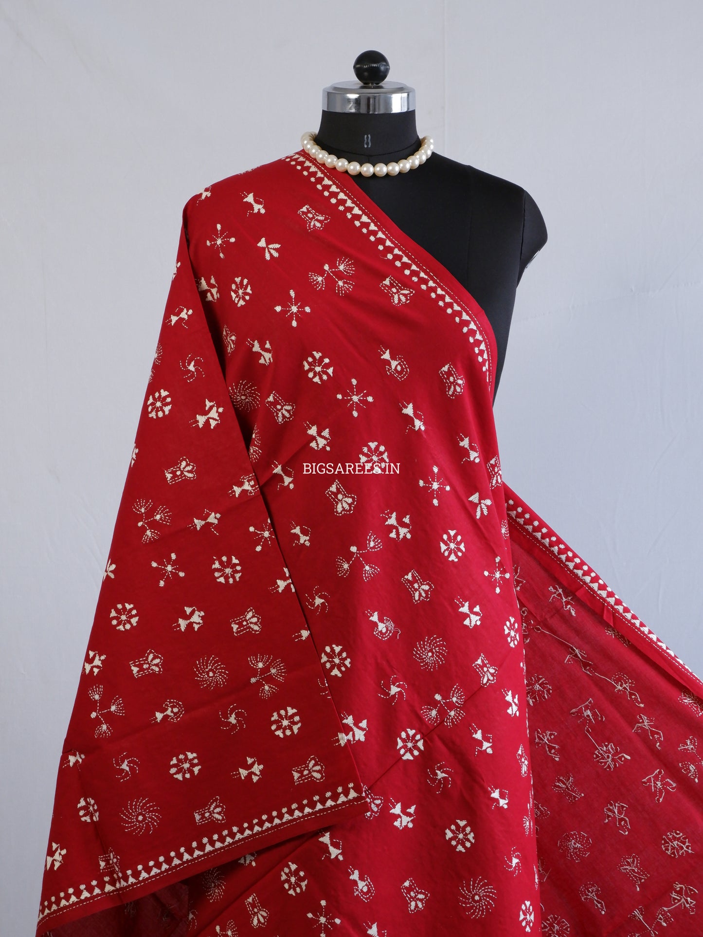 Hand-Embroidered Kantha Stitch Dupatta | Khadi Cotton | Maroon (Off-White Threadwork)