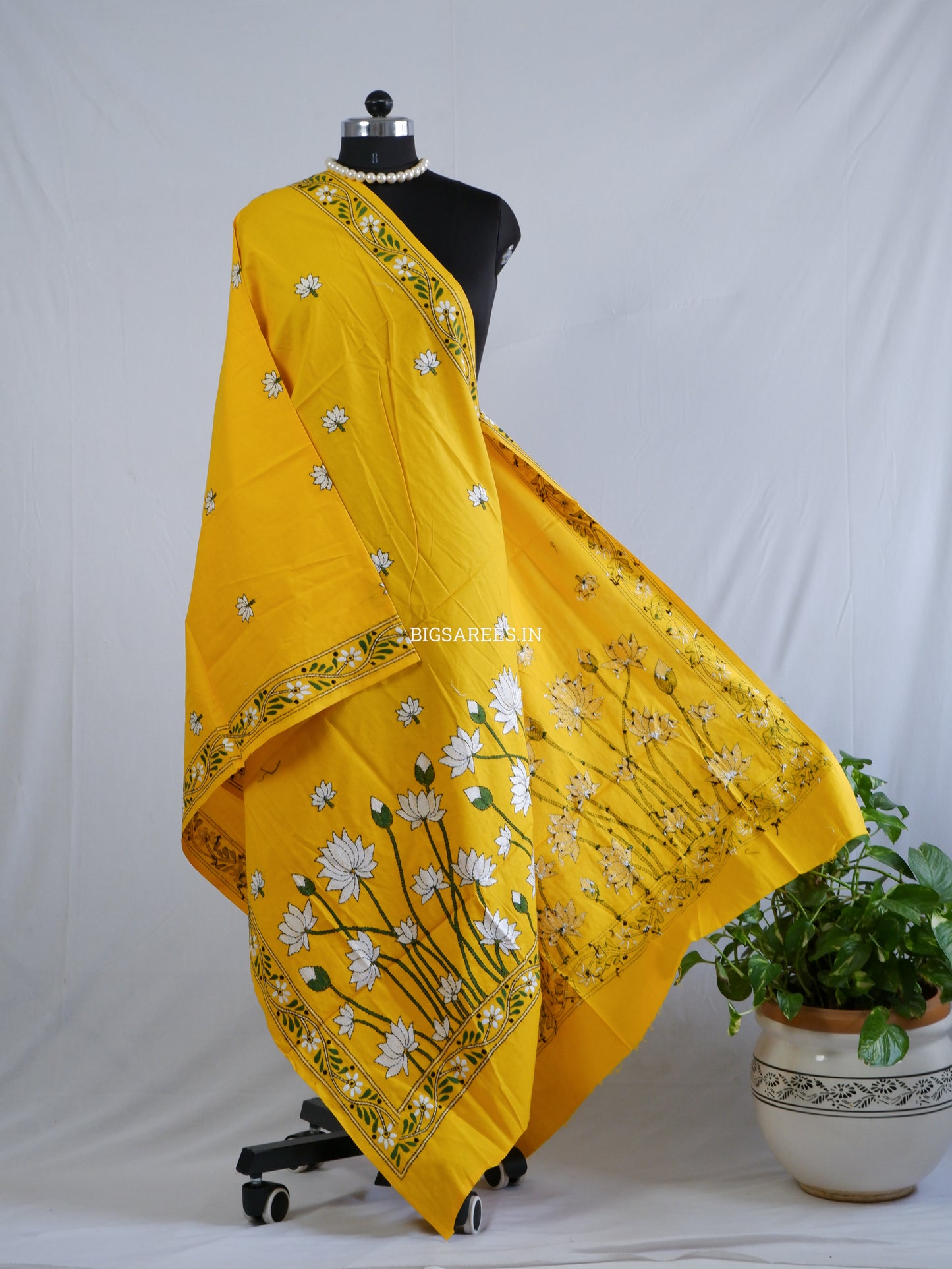 Hand-Embroidered Kantha Stitch Dupatta | Khadi Cotton | Yellow