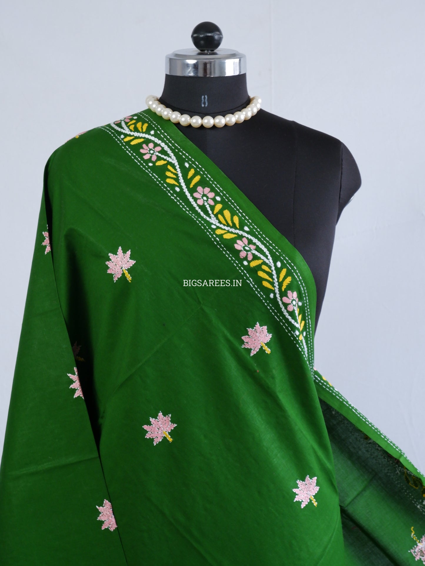 Hand-Embroidered Kantha Stitch Dupatta | Khadi Cotton | Green