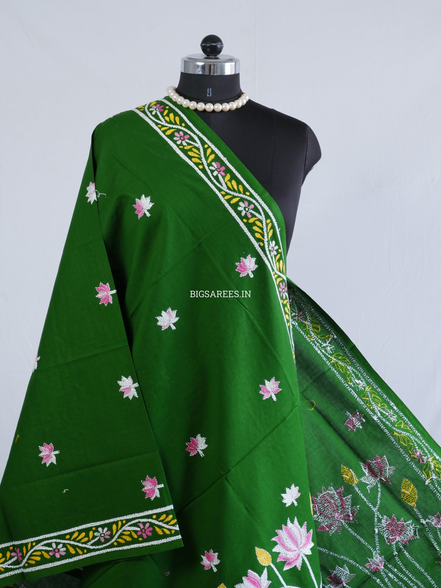 Hand-Embroidered Kantha Stitch Dupatta | Khadi Cotton | Green