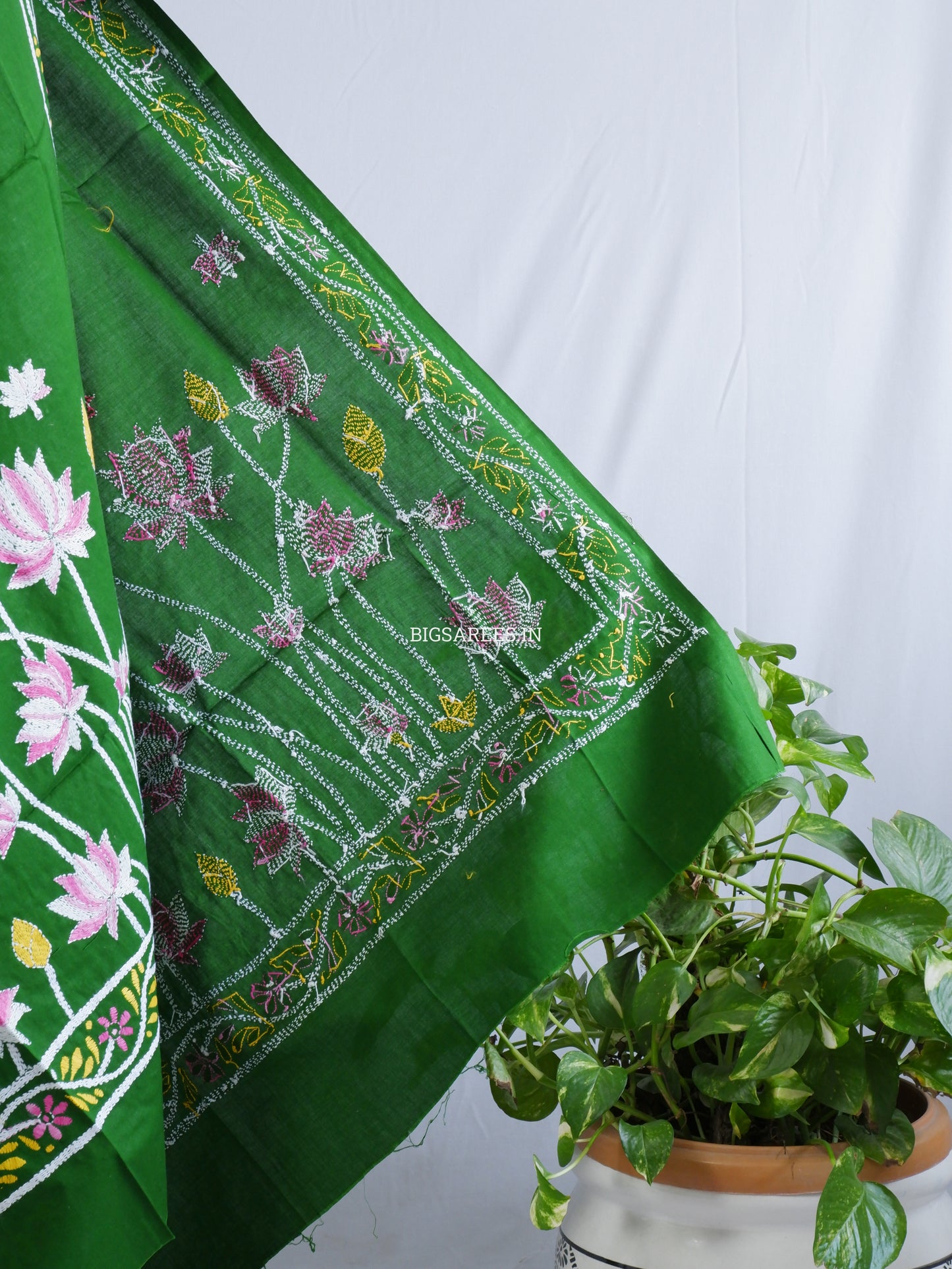 Hand-Embroidered Kantha Stitch Dupatta | Khadi Cotton | Green