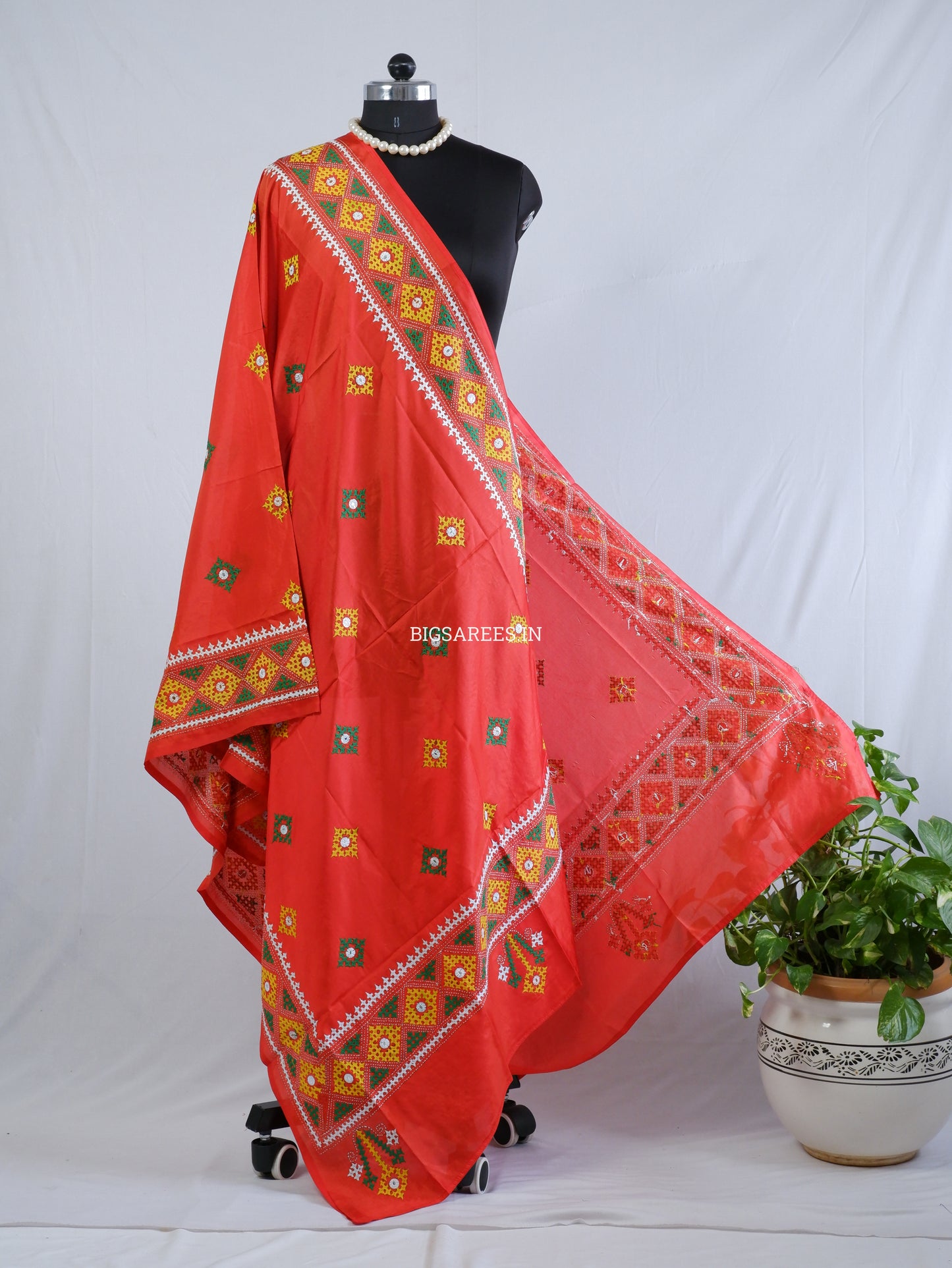 Kutchi Work Dupatta | Blended Banglore Silk Dupatta | Red