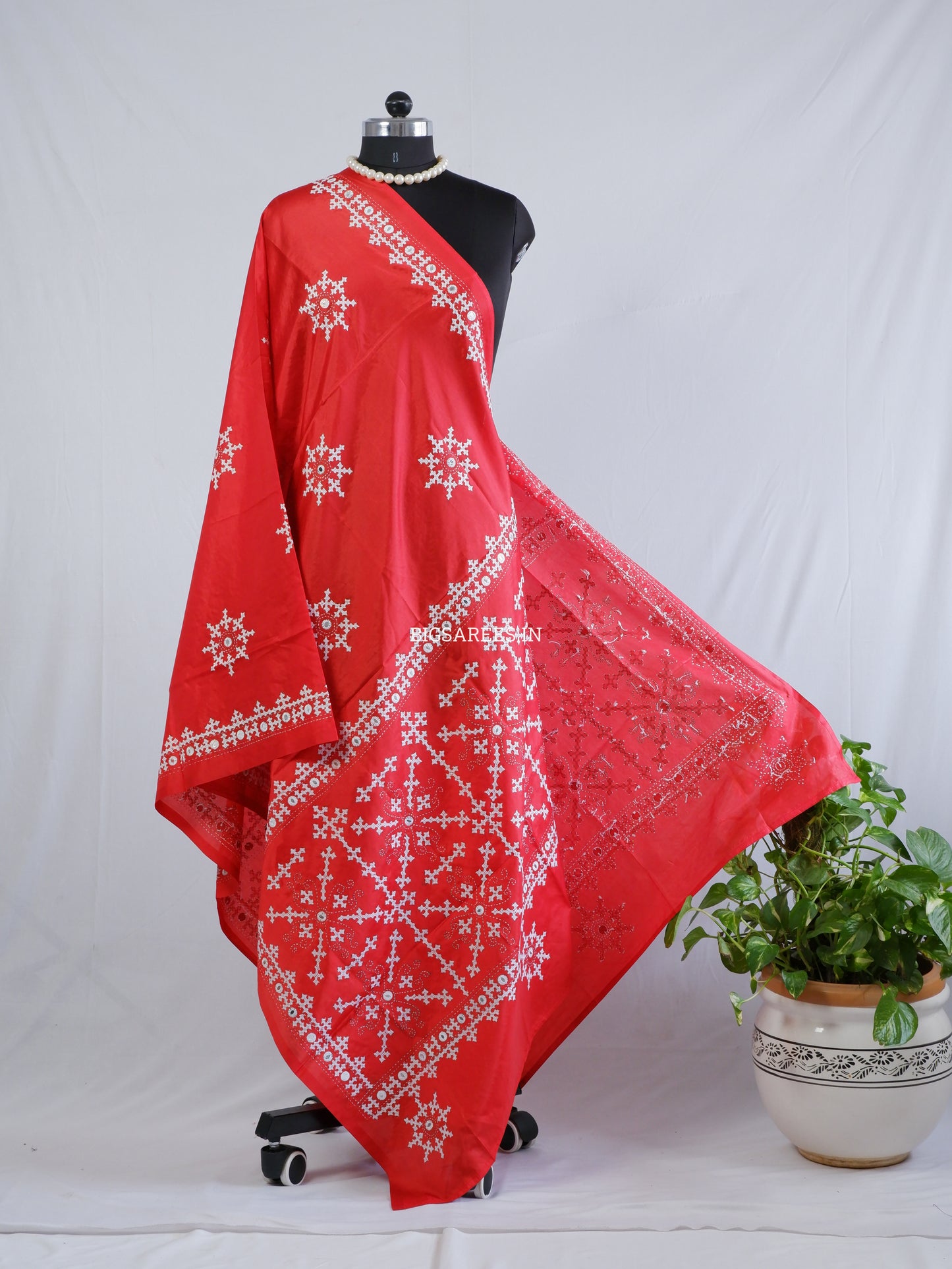 Kutchi Work Dupatta | Blended Banglore Silk Dupatta | Red