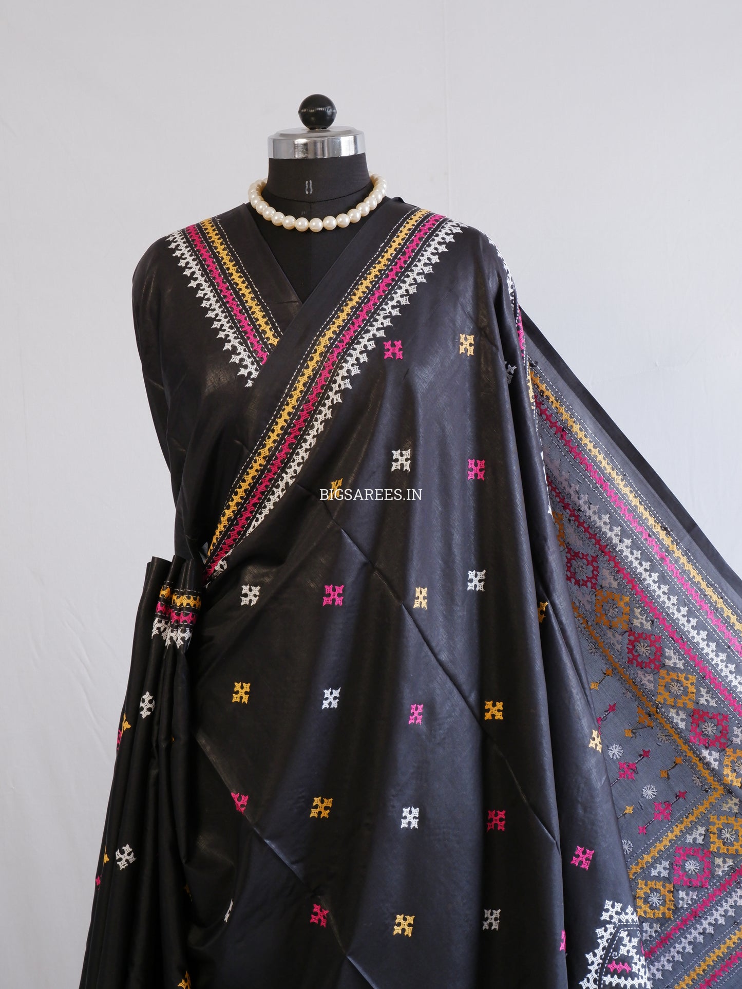 Kutchi/Gujarati Hand Embroidered Saree  | Blended Bangalore Silk / Art Silk | Black