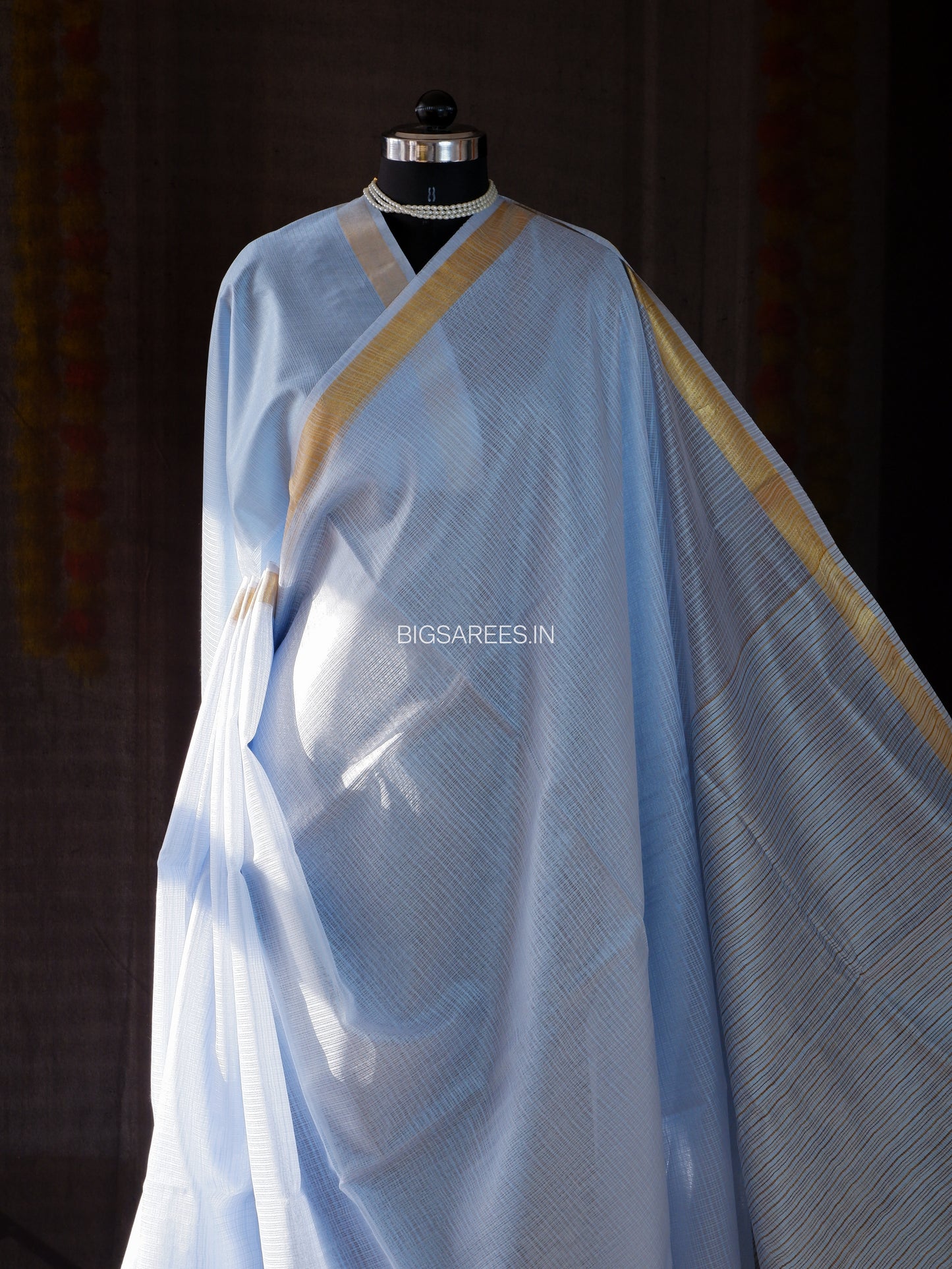 Beautifully crafted Jaishree silk Blend Saree |