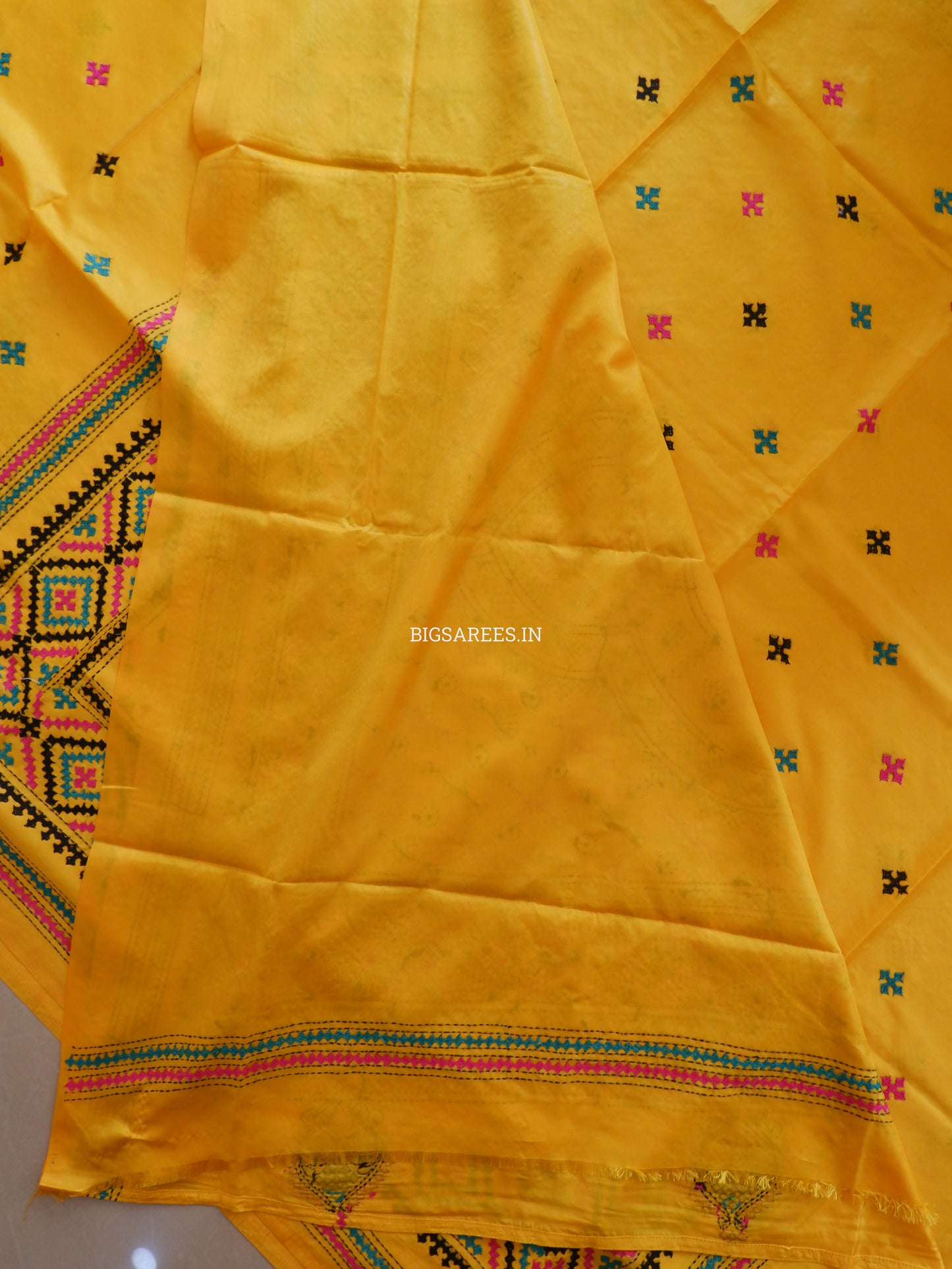 Kutchi/Gujarati Hand Embroidered Saree  | Blended Bangalore Silk / Art Silk | Yellow